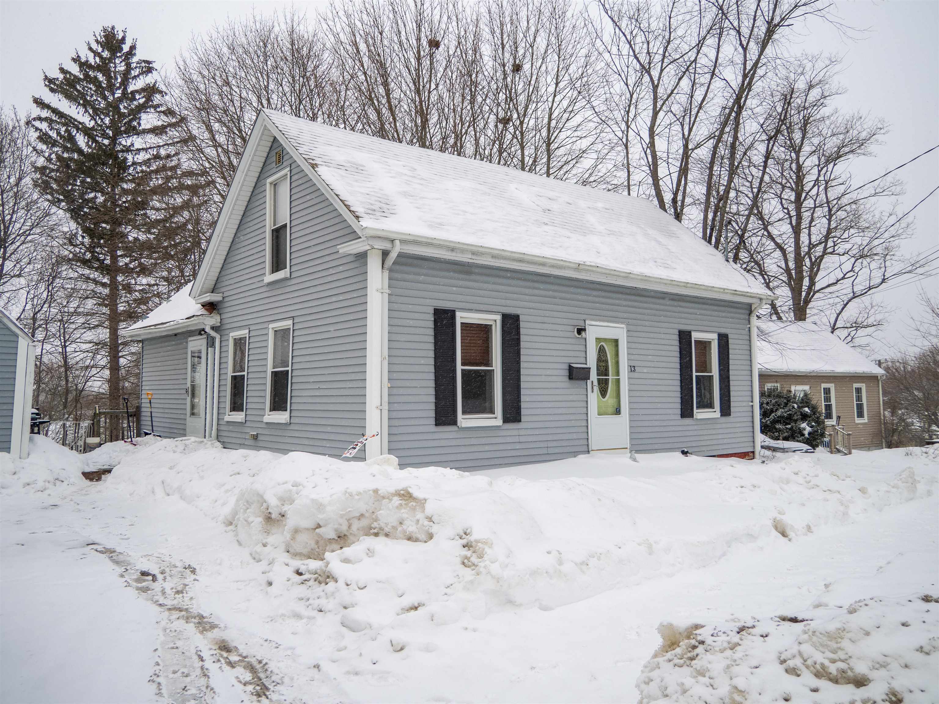 main property photo 2