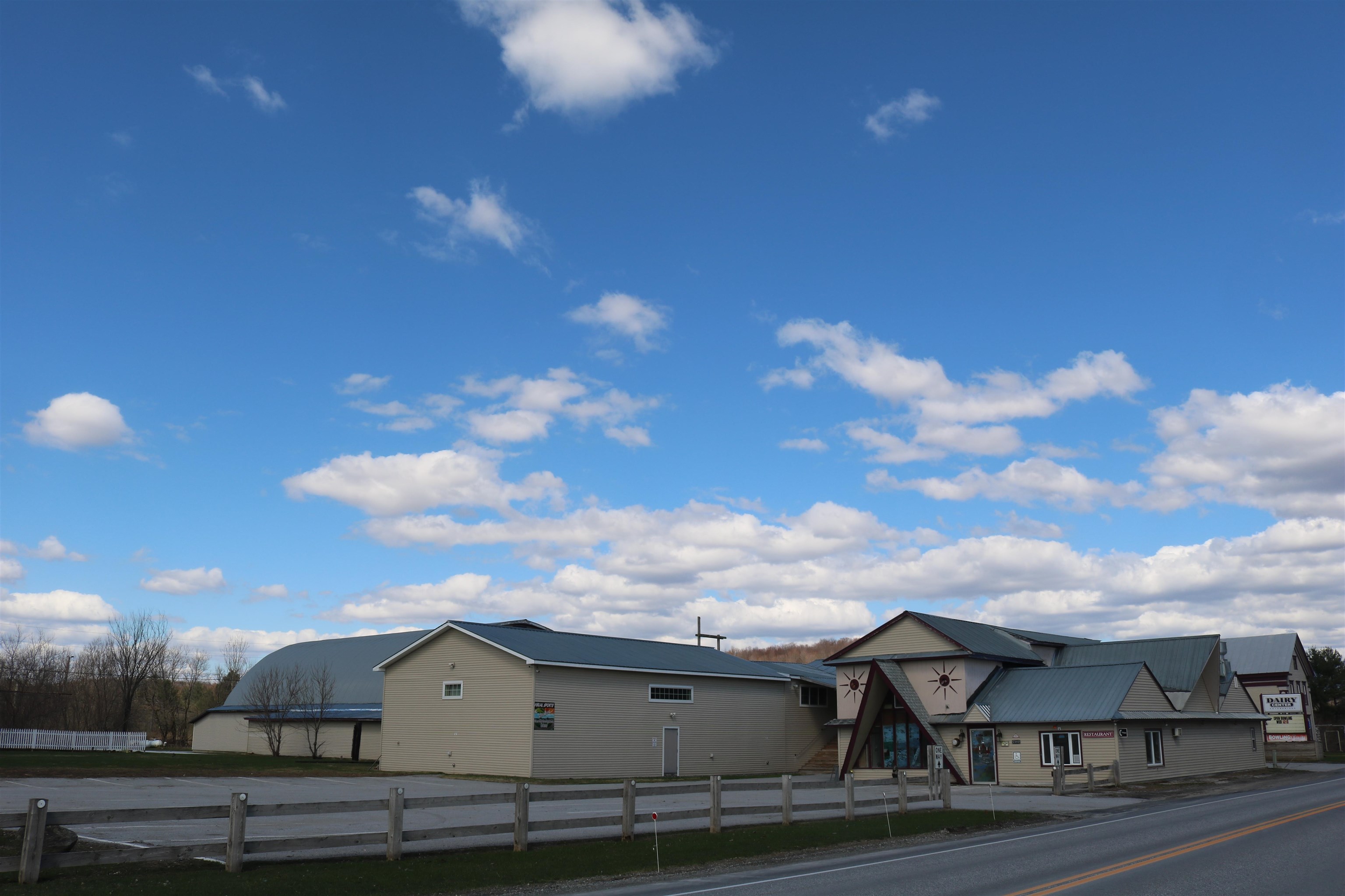 main property photo 13