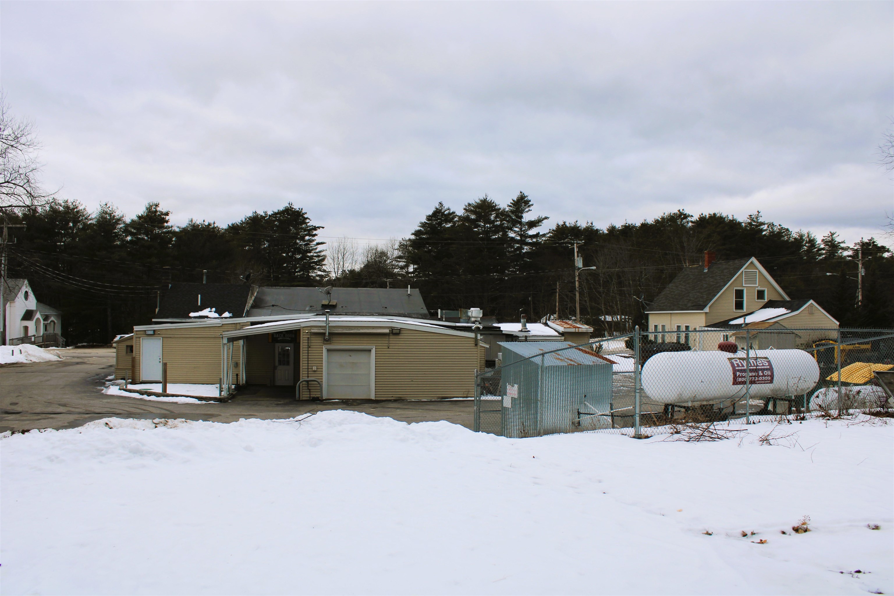main property photo 38