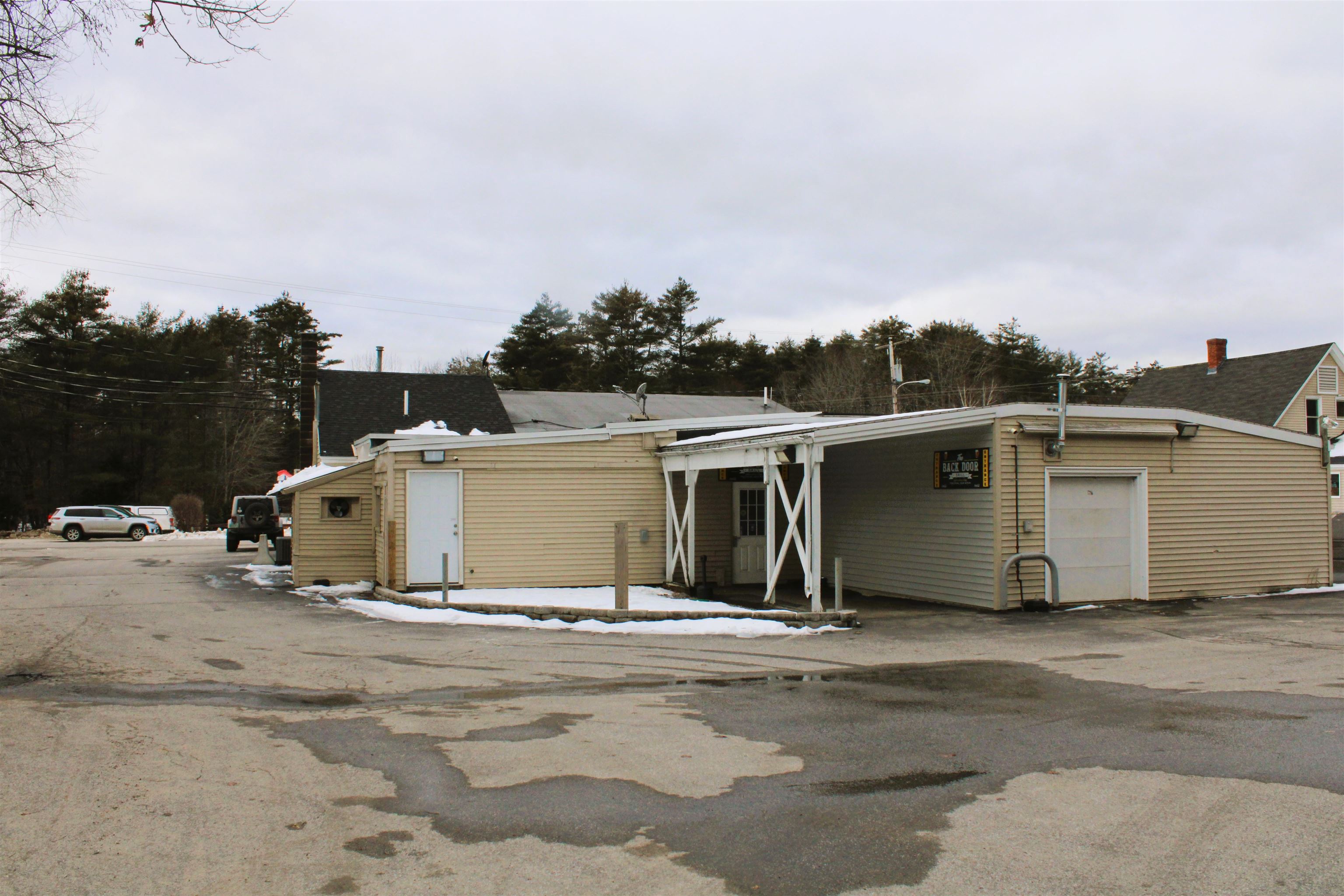 main property photo 39