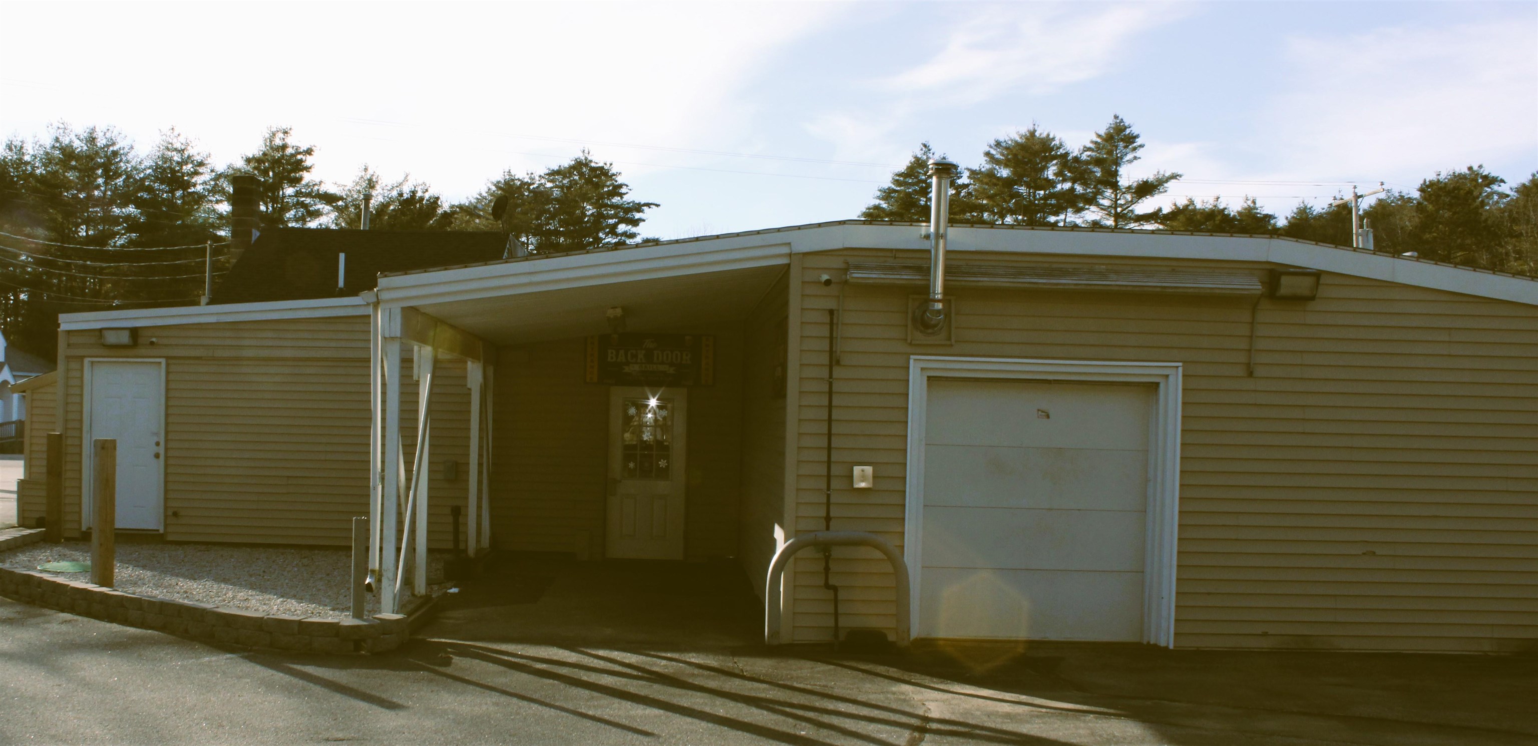 main property photo 40