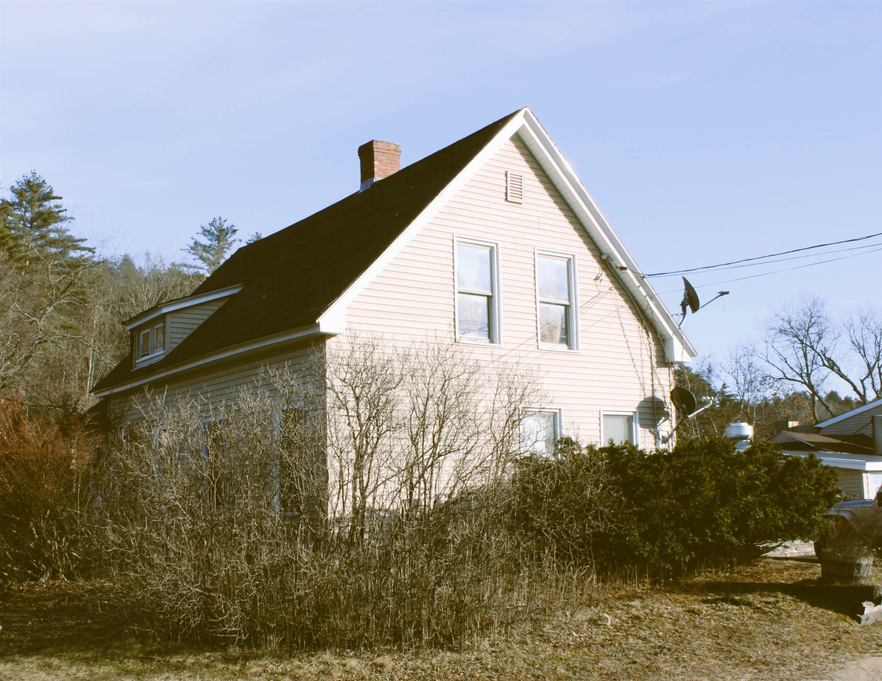 main property photo 43