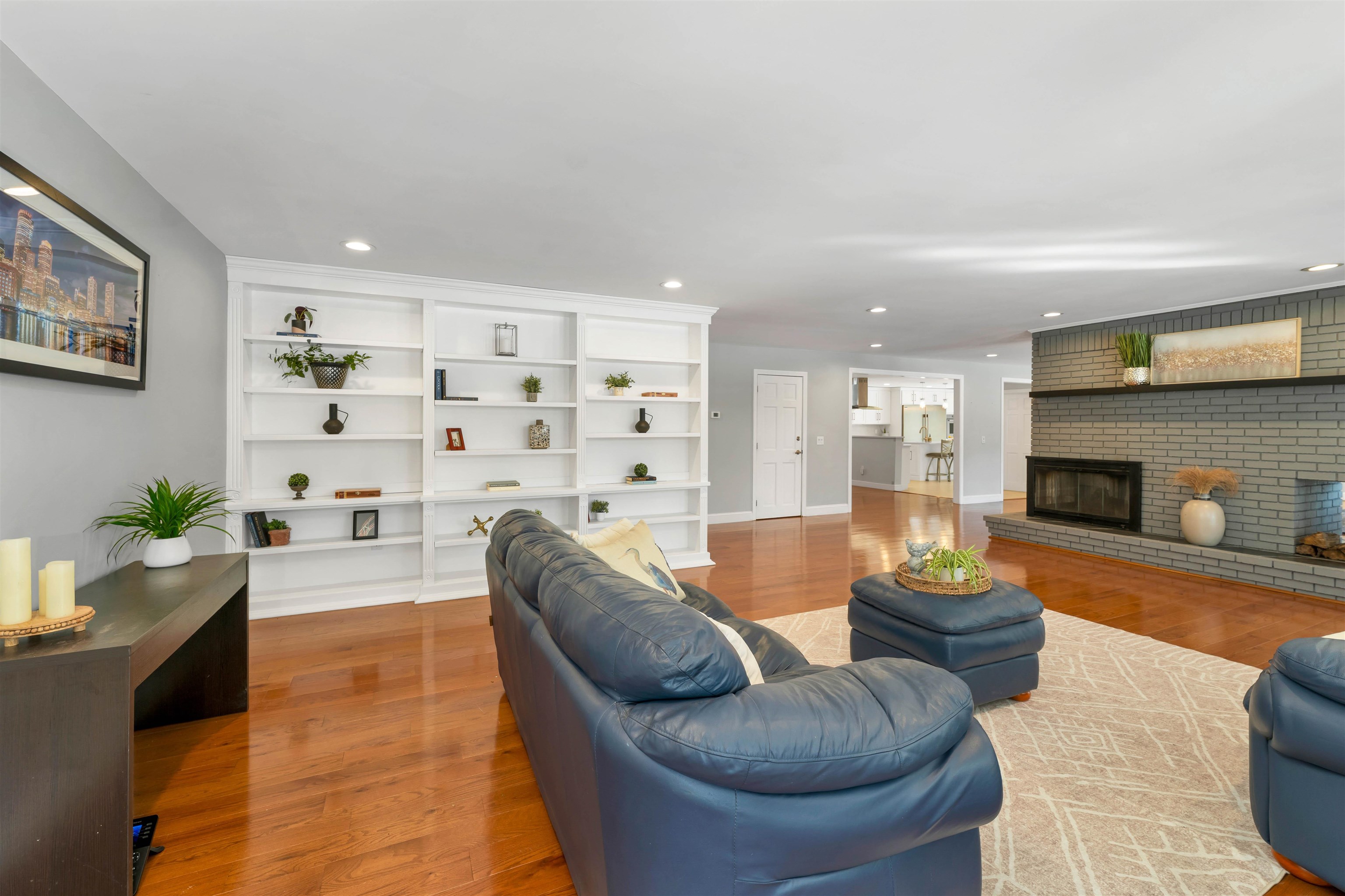 property viewer photo 10