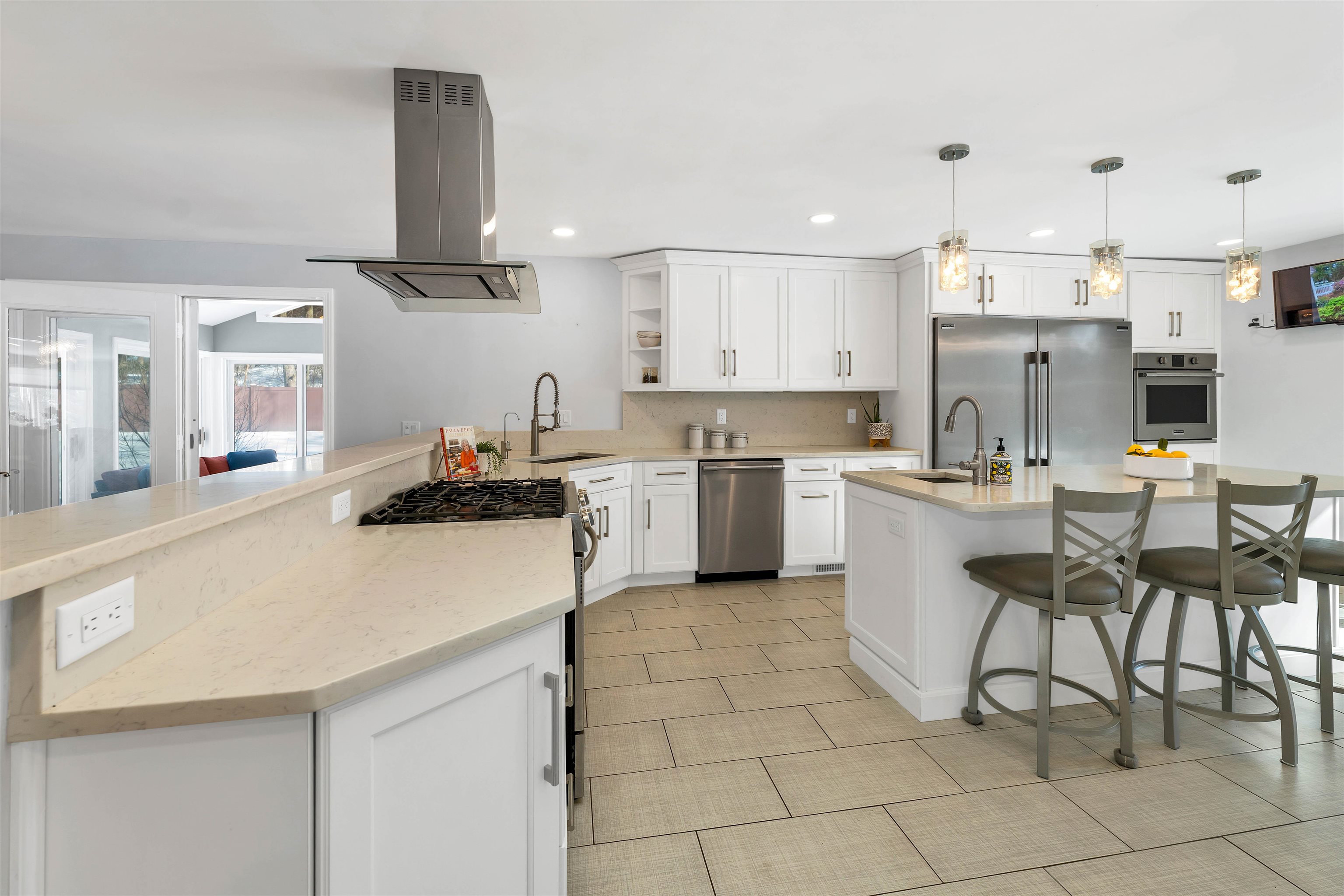 property viewer photo 11