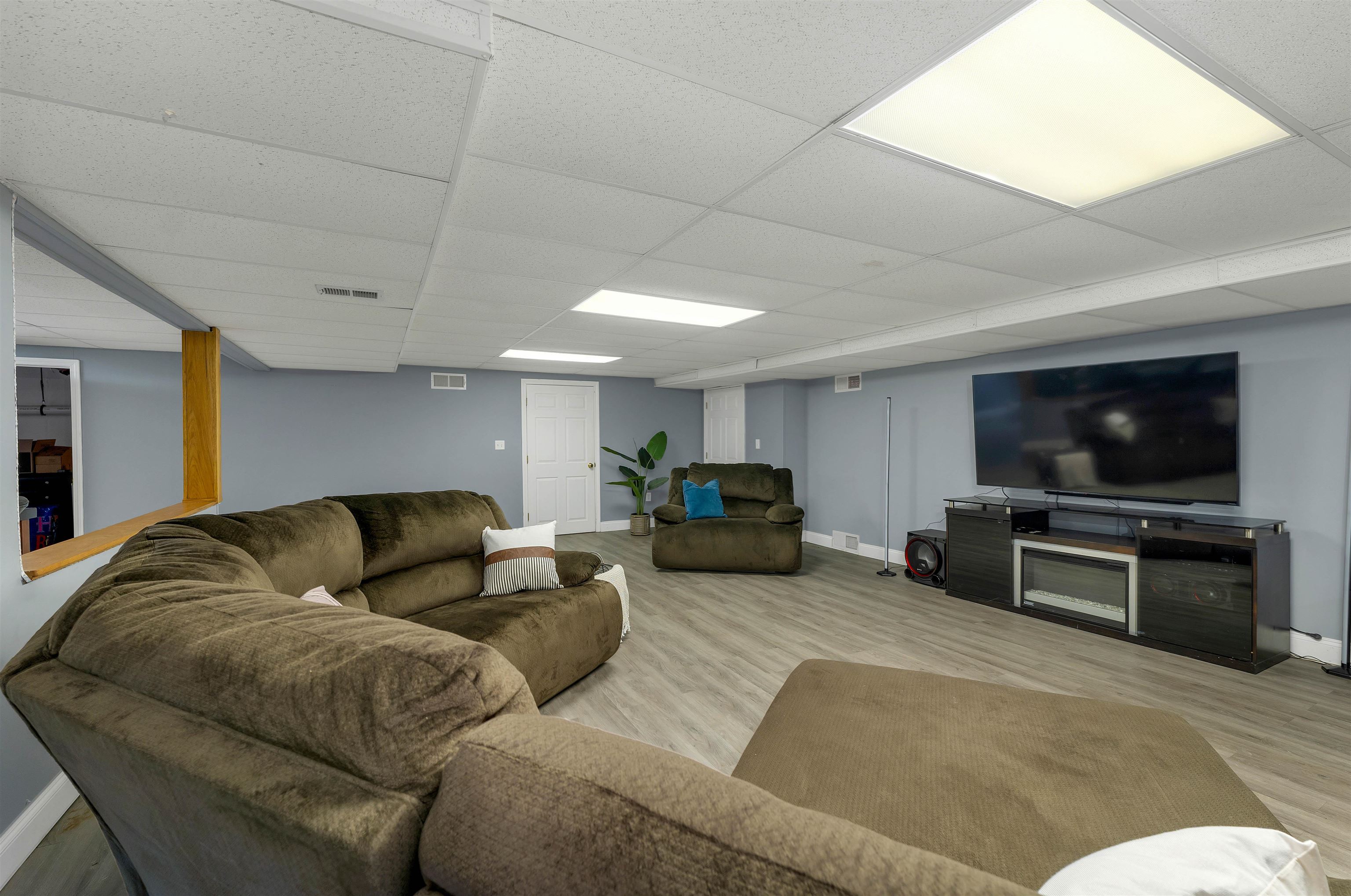 property viewer photo 31