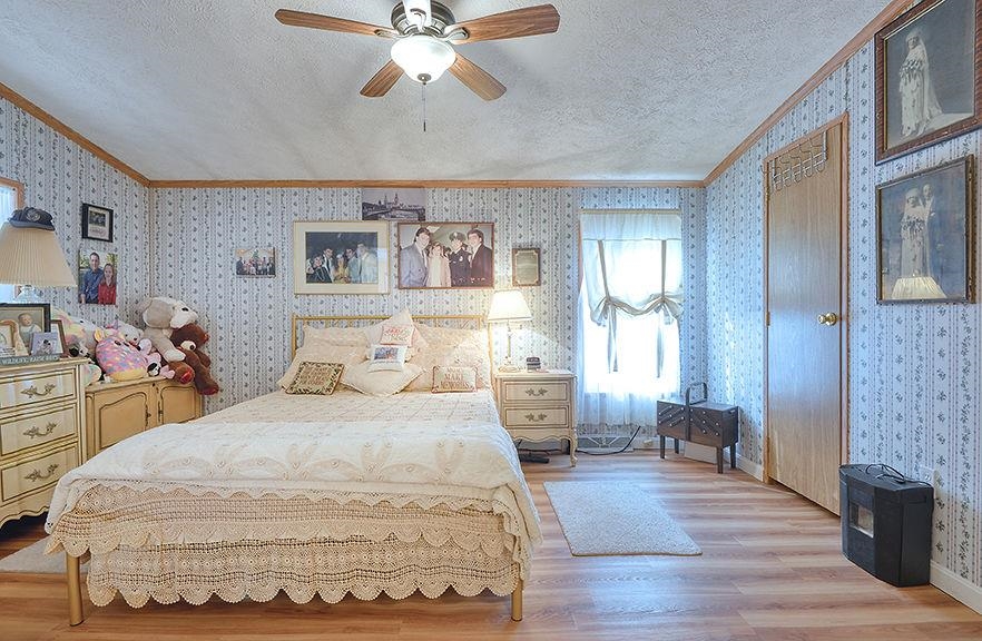 main property photo 35