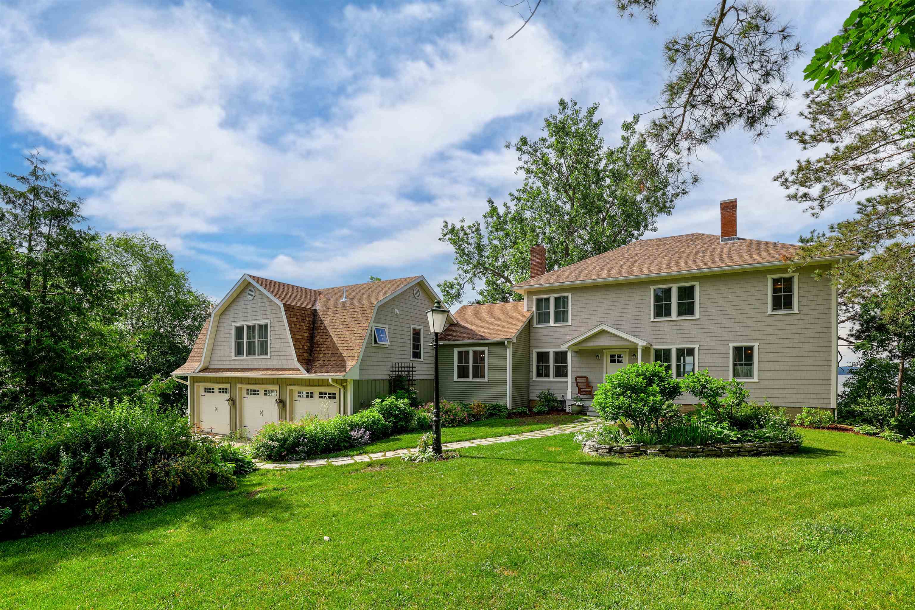 main property photo 54