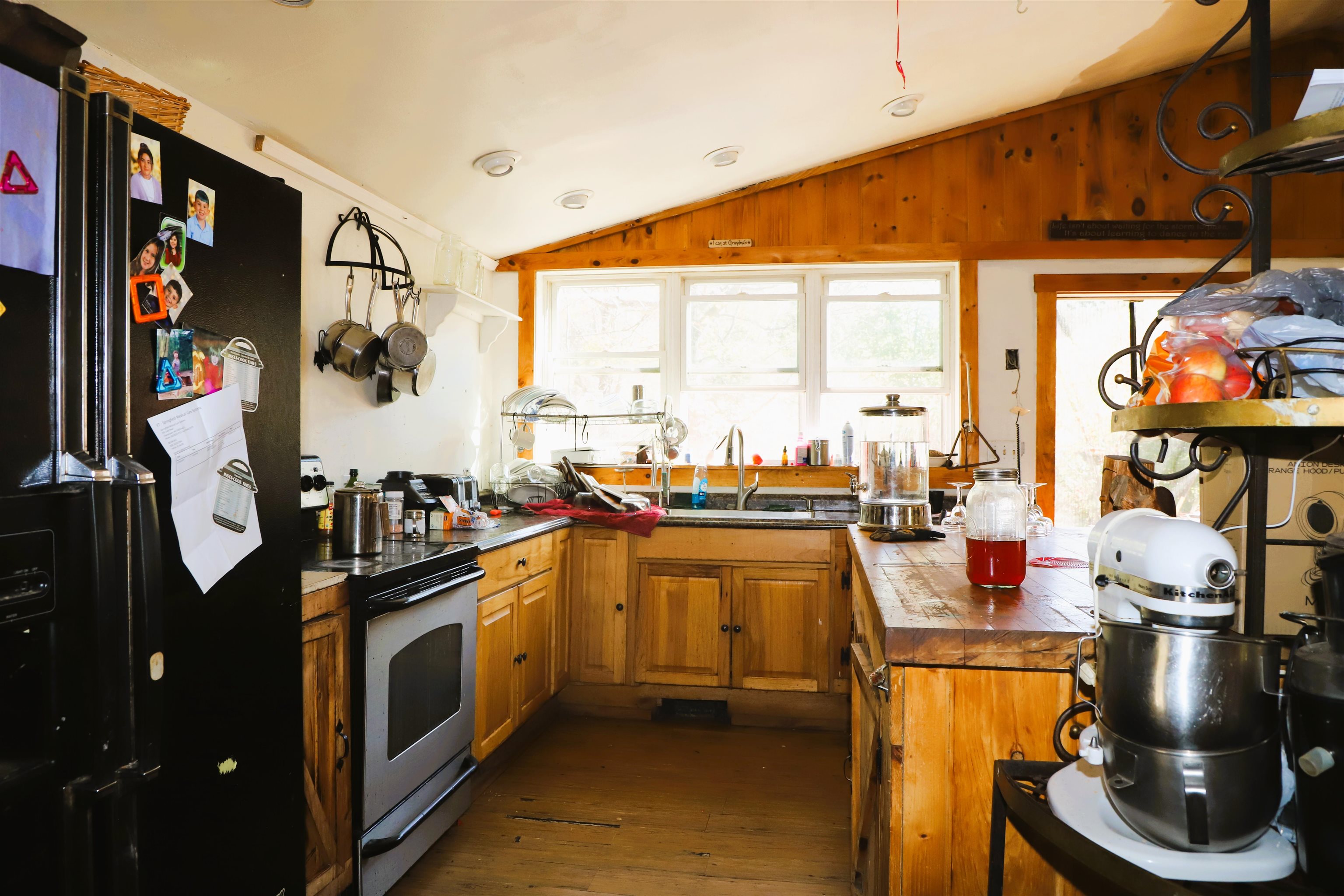 main property photo 7