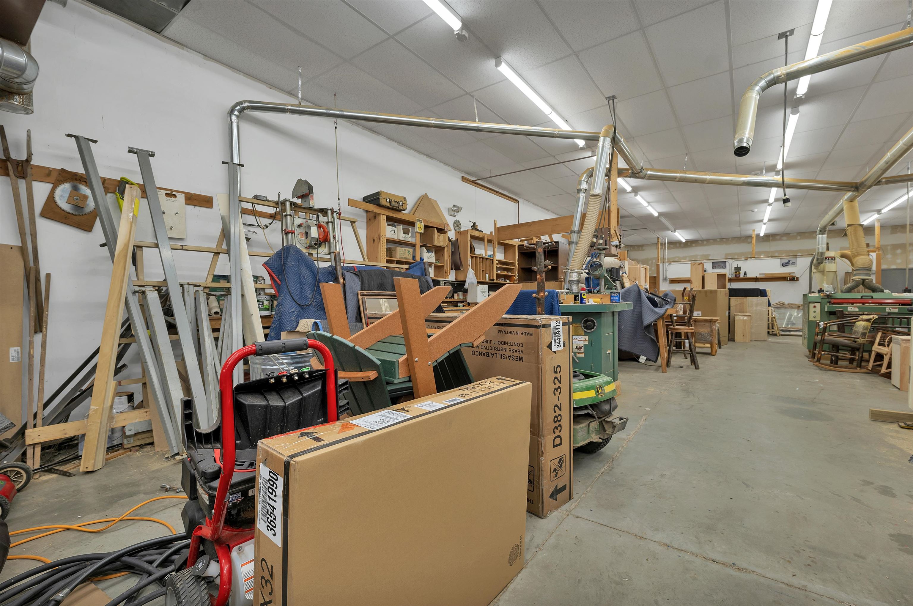 main property photo 49