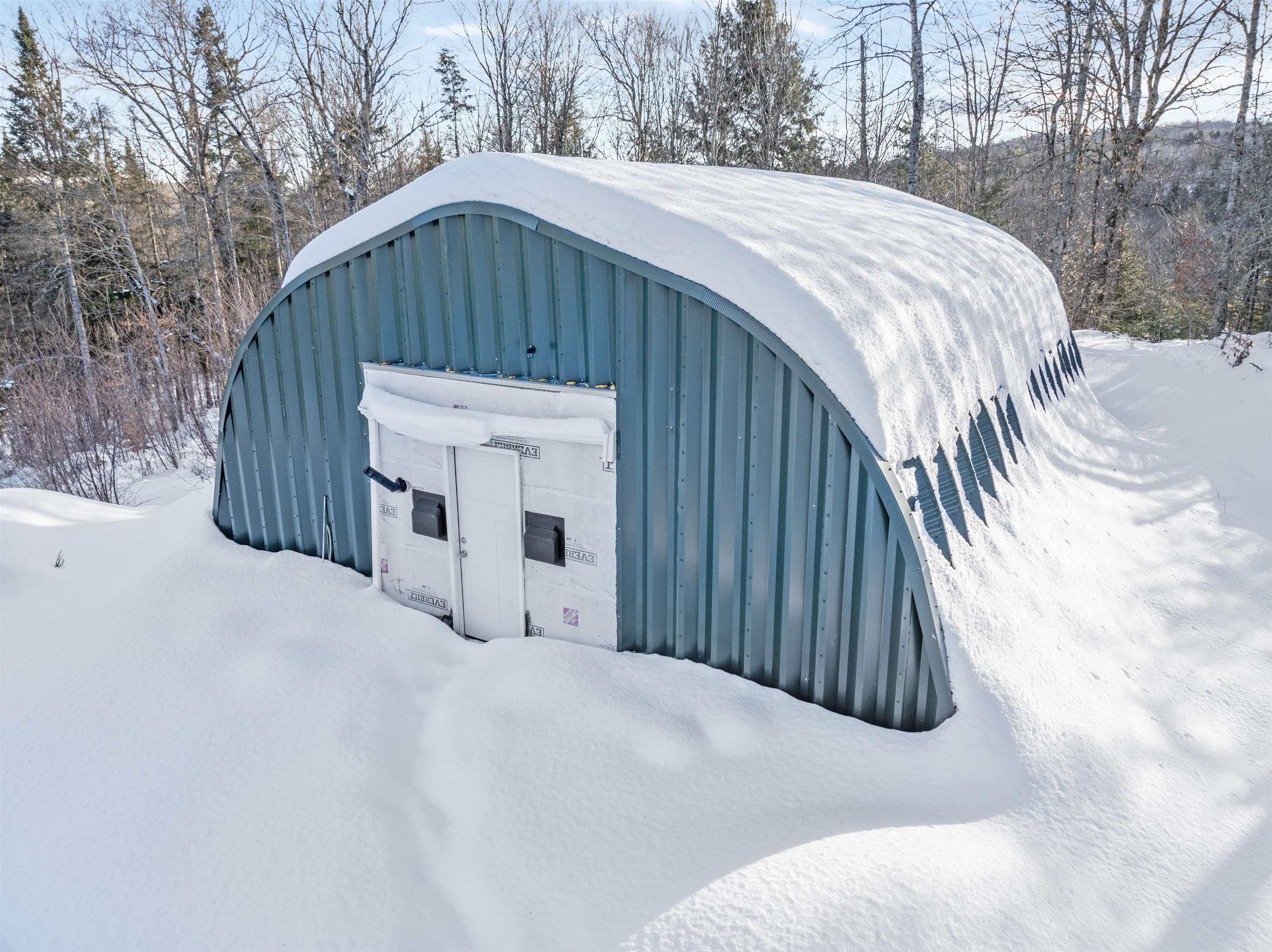 main property photo 49
