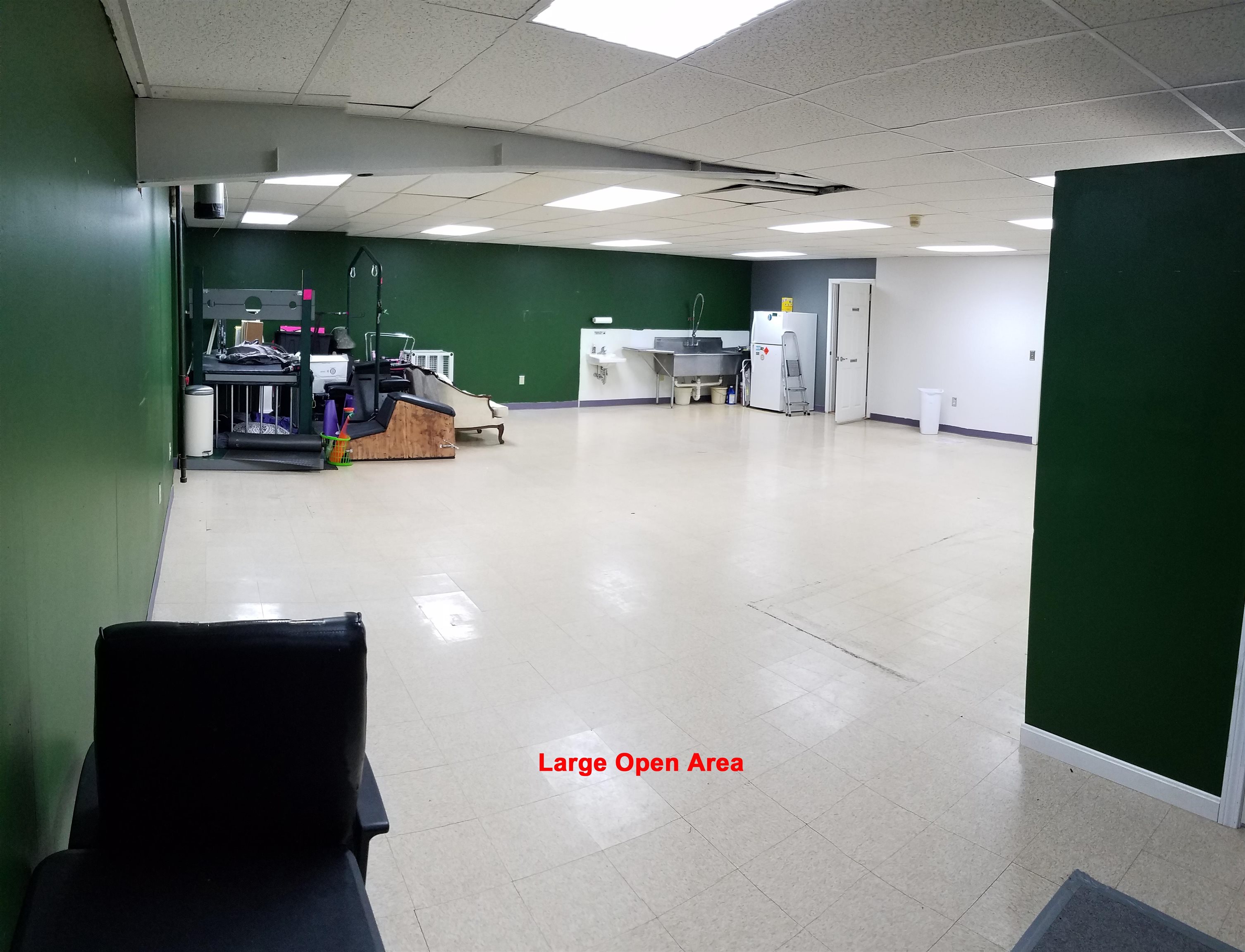 main property photo 8