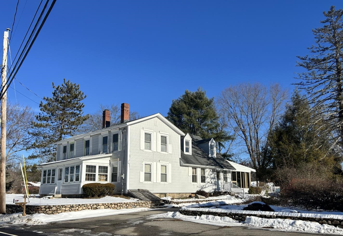 main property photo 4