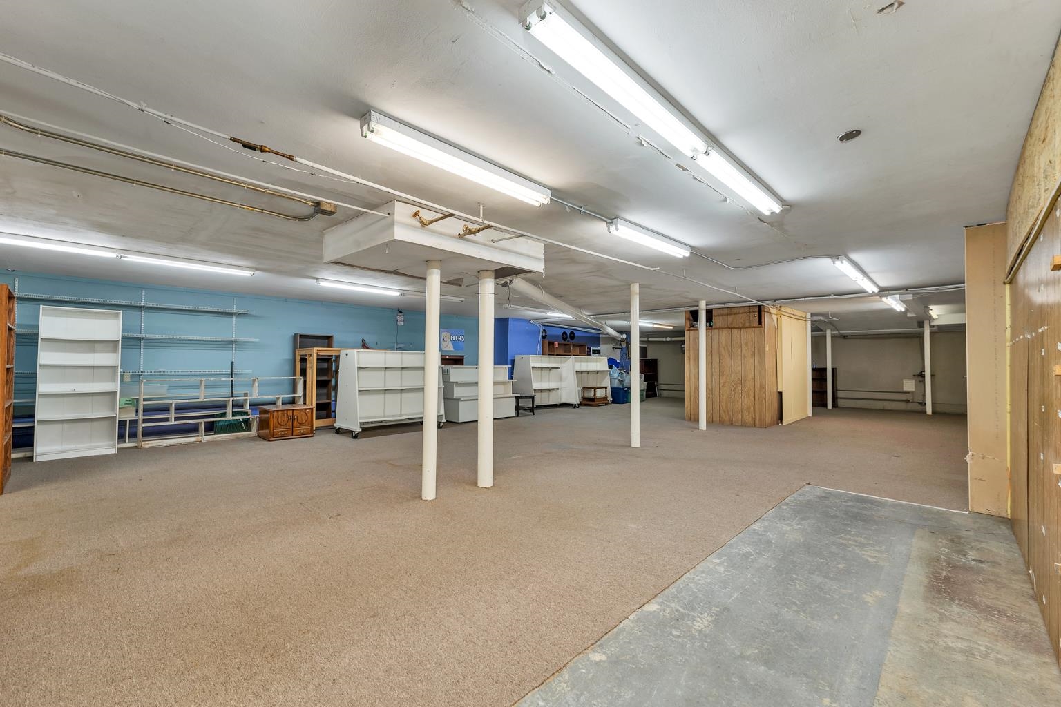 main property photo 9