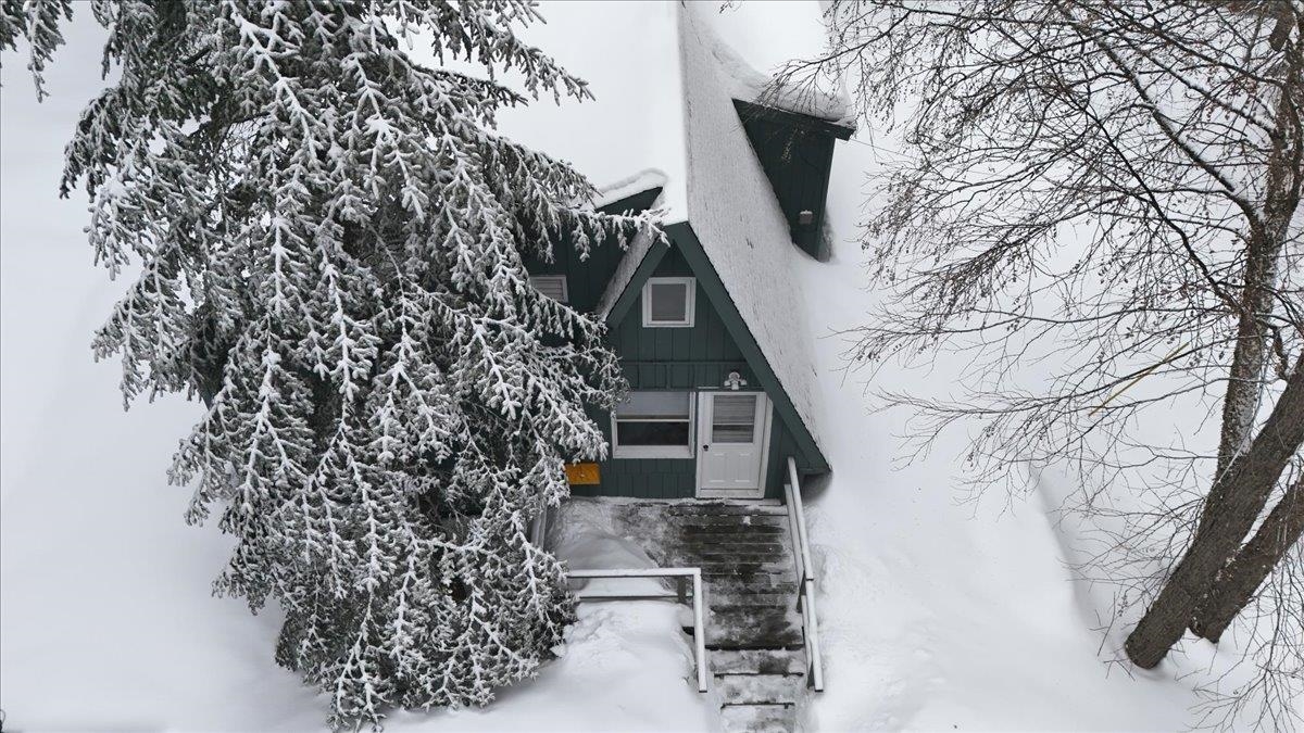 main property photo 53
