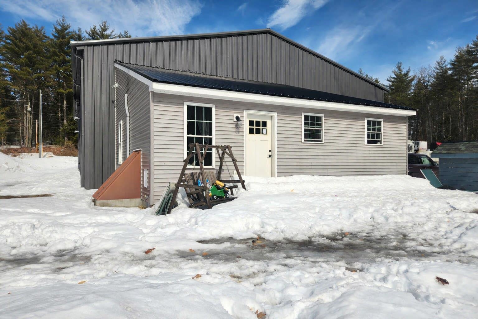 main property photo 31