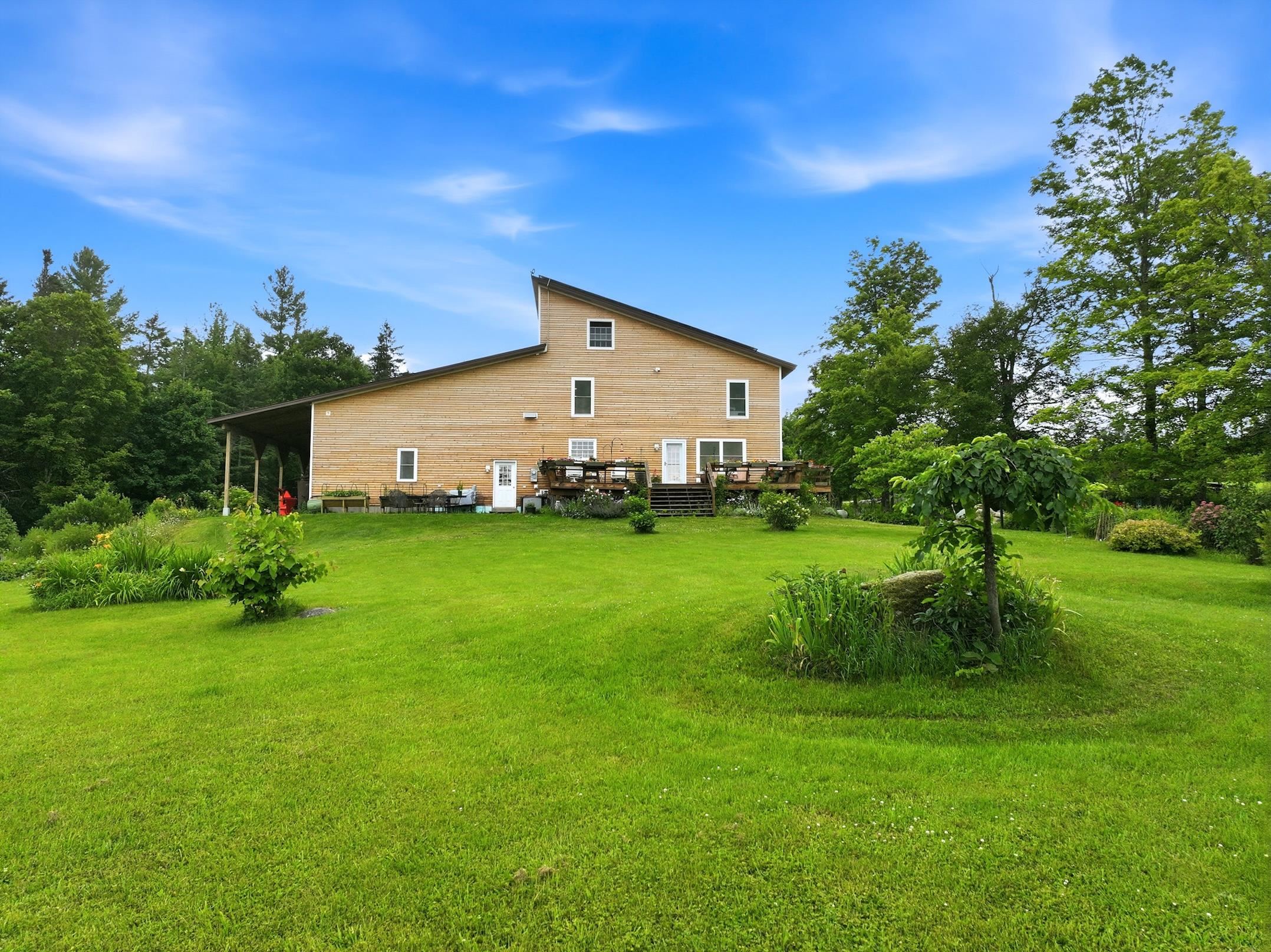 main property photo 49