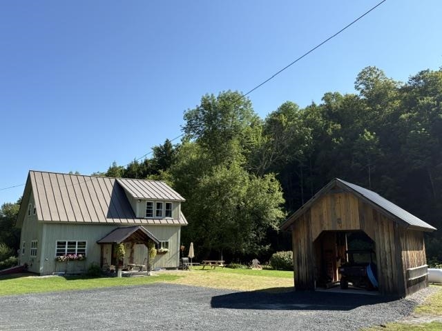 main property photo 59