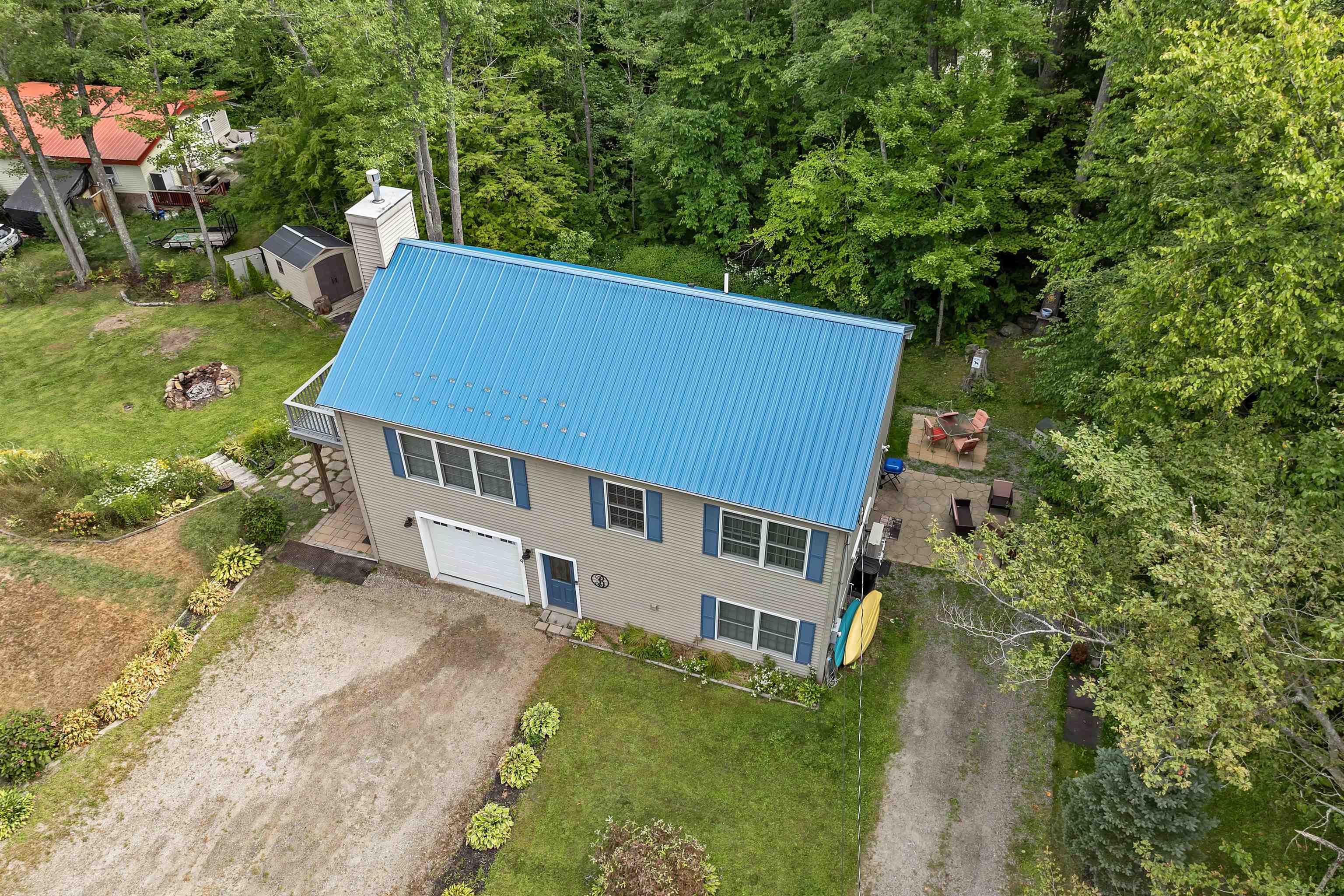 main property photo 45