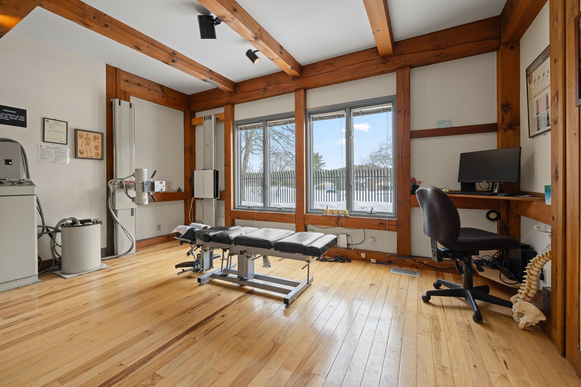 main property photo 12