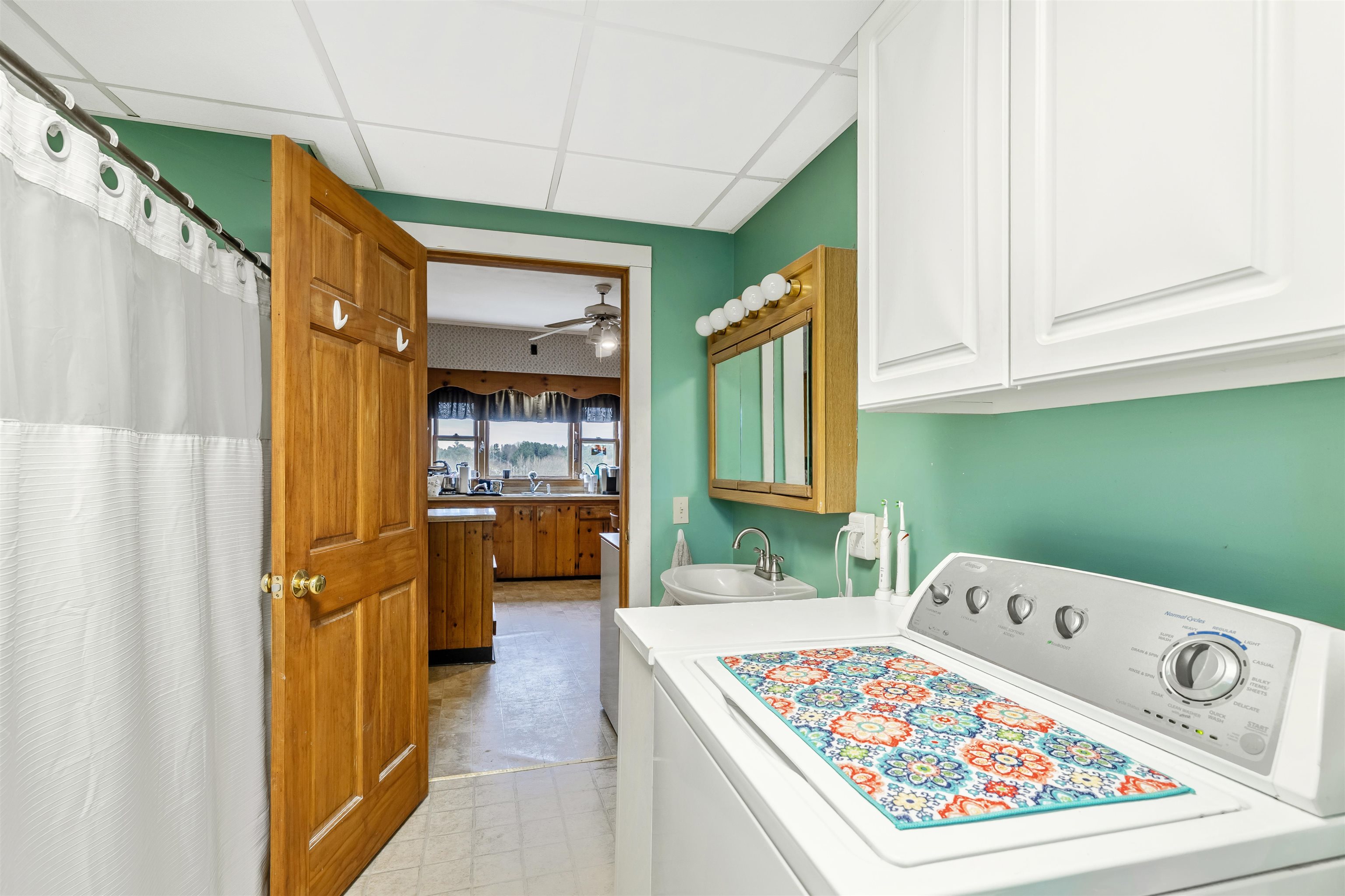 main property photo 17