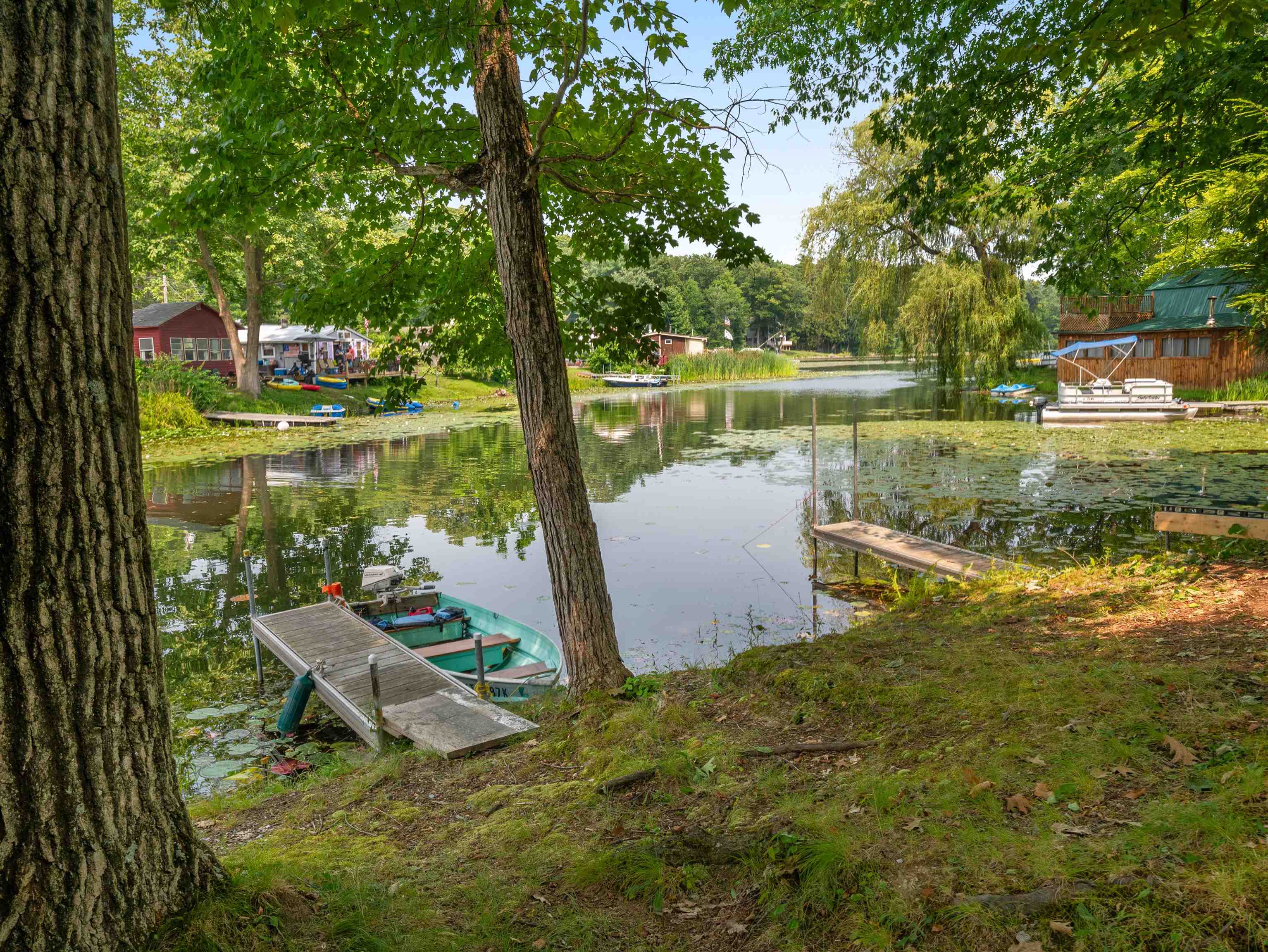 main property photo 32
