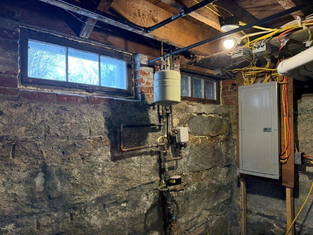 main property photo 45
