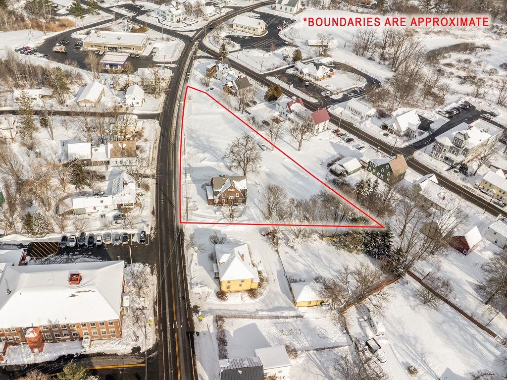 main property photo 47