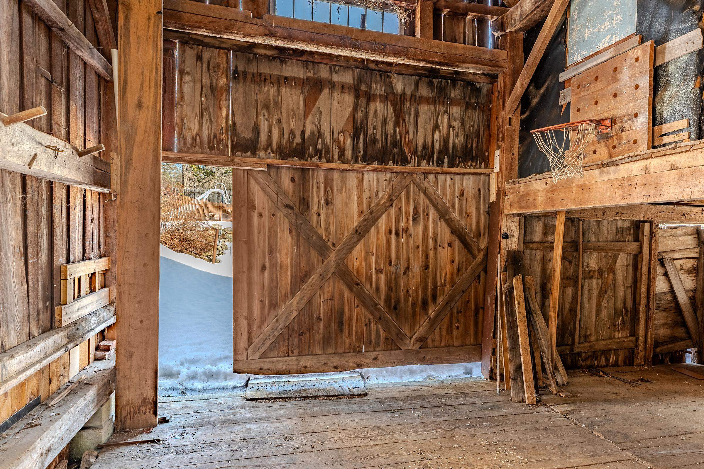 main property photo 42