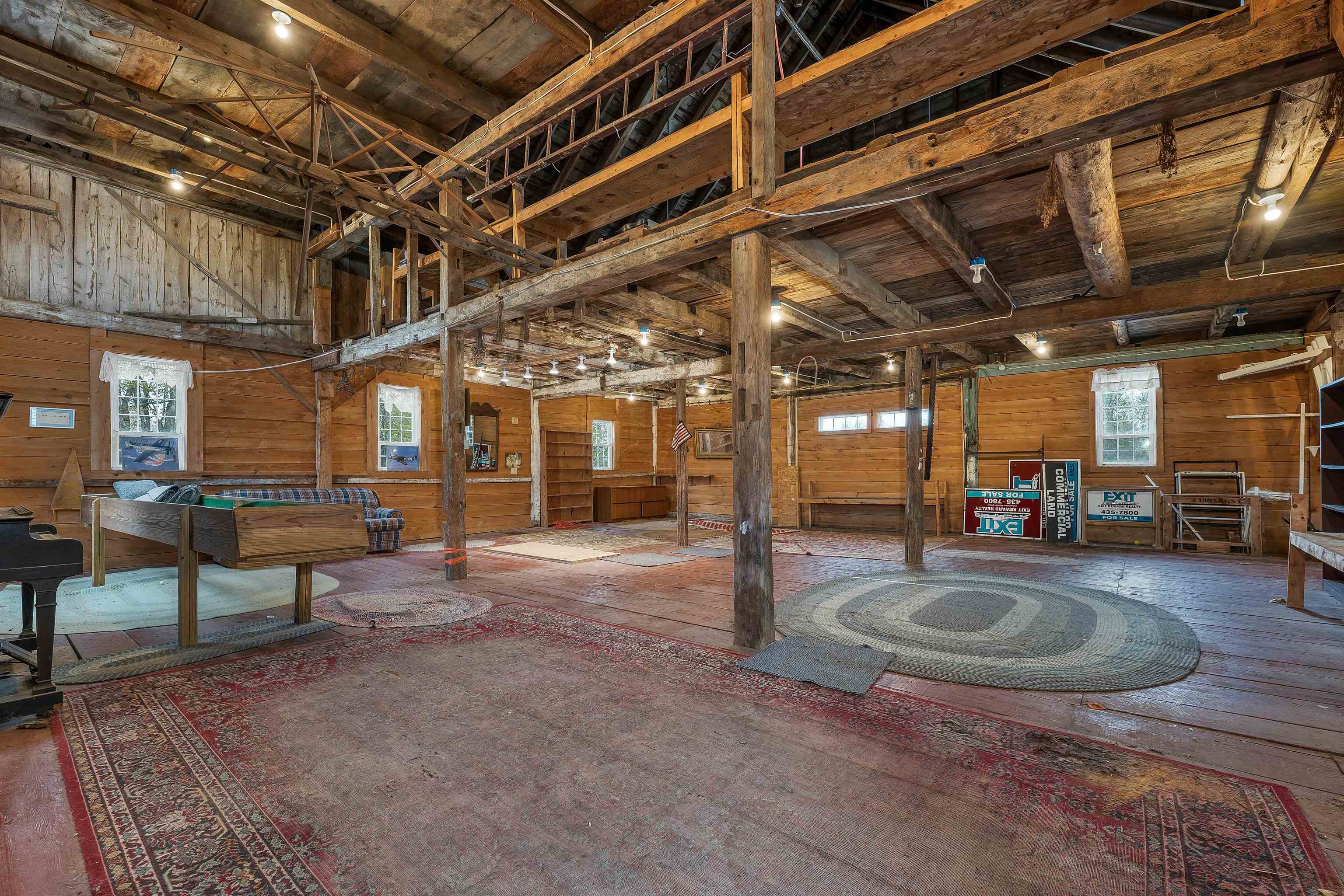 main property photo 49