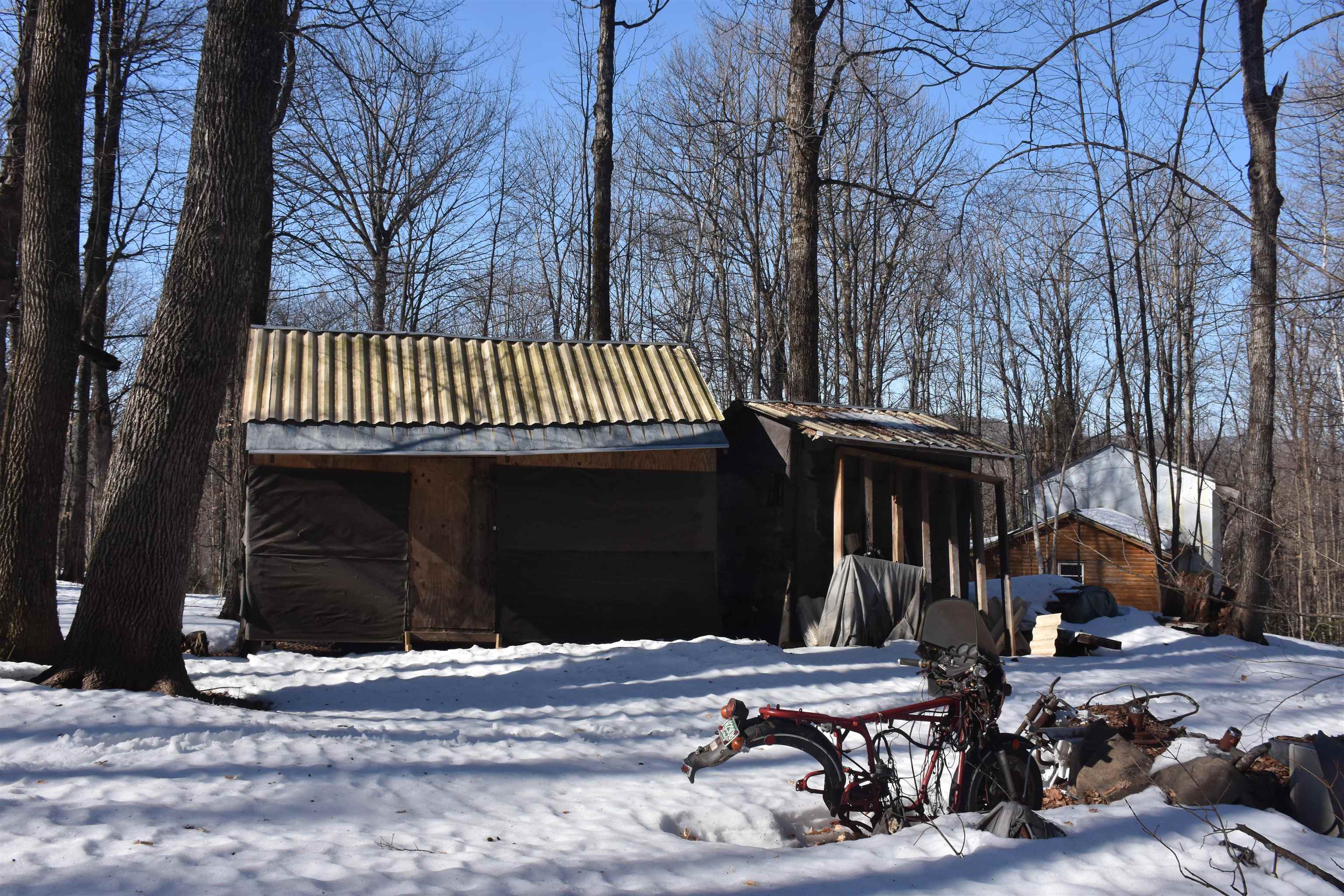 main property photo 41