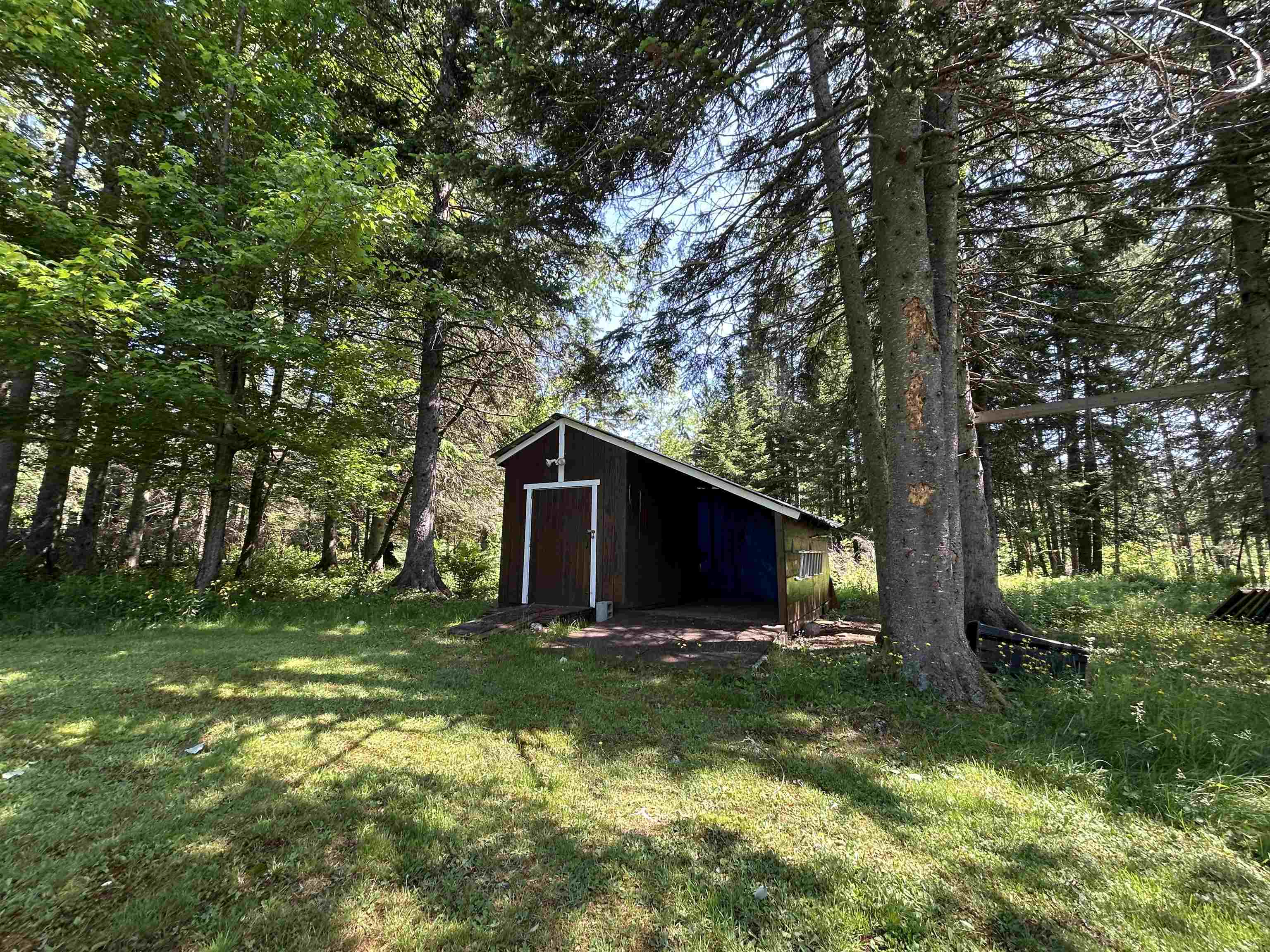 main property photo 15