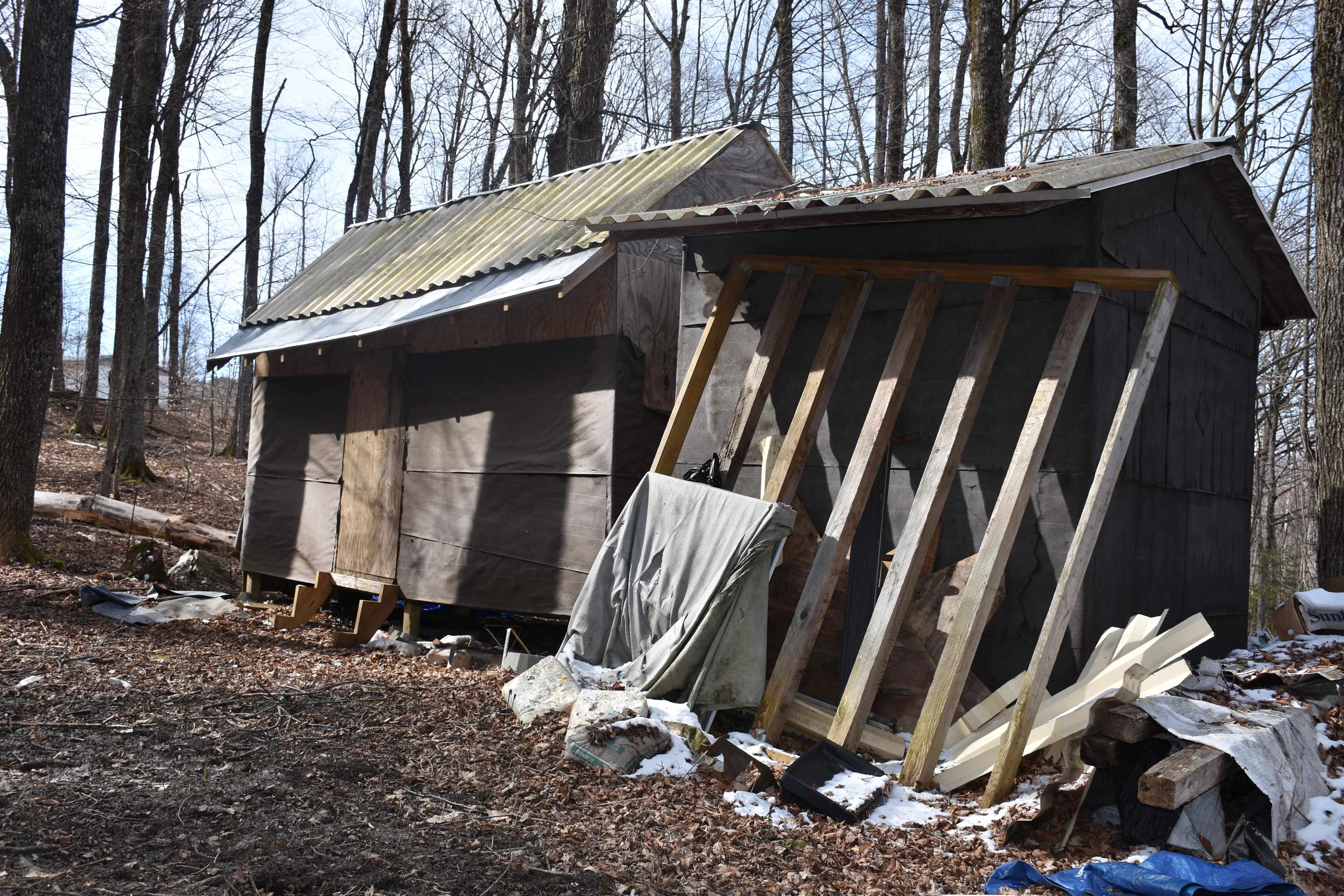 main property photo 36