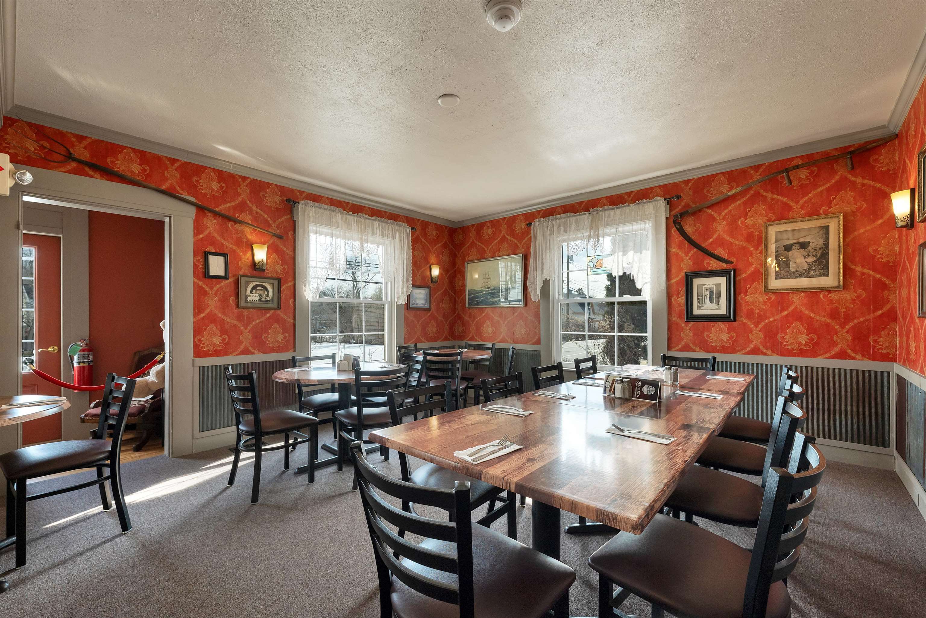 main property photo 19