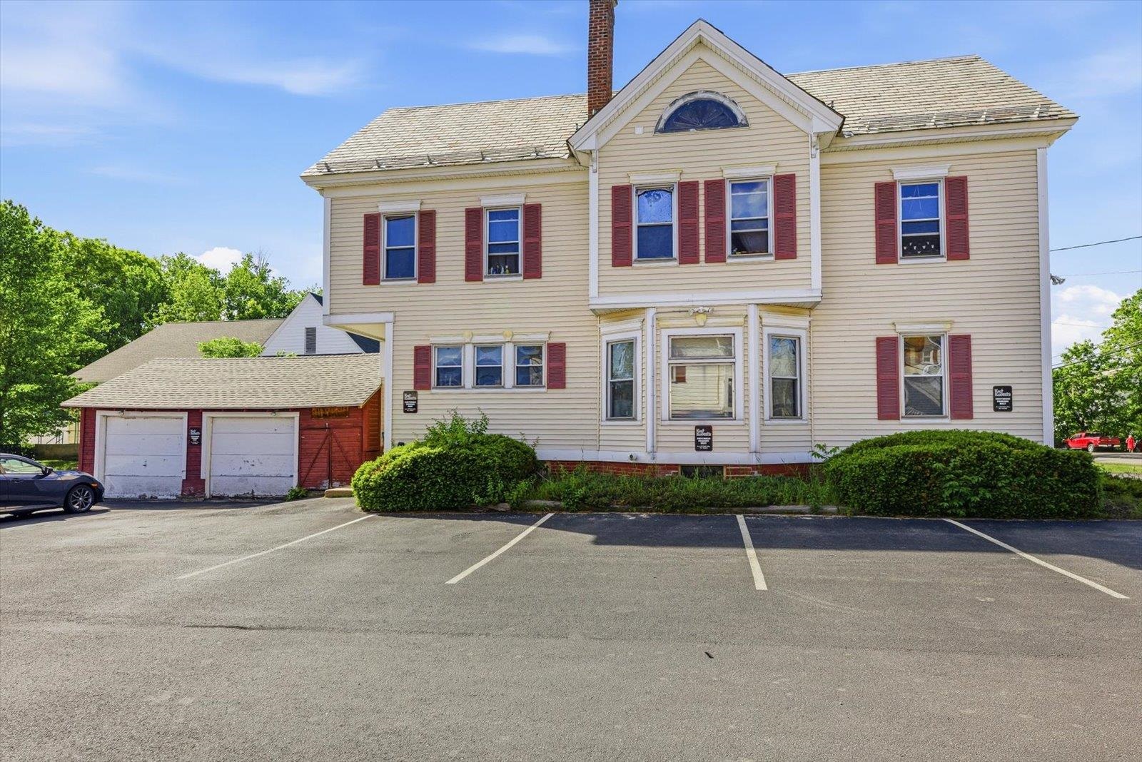 main property photo 34