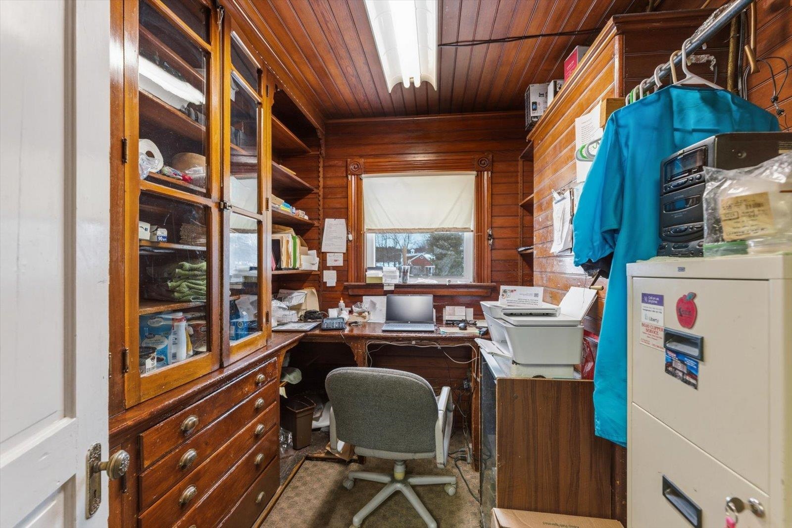 main property photo 8