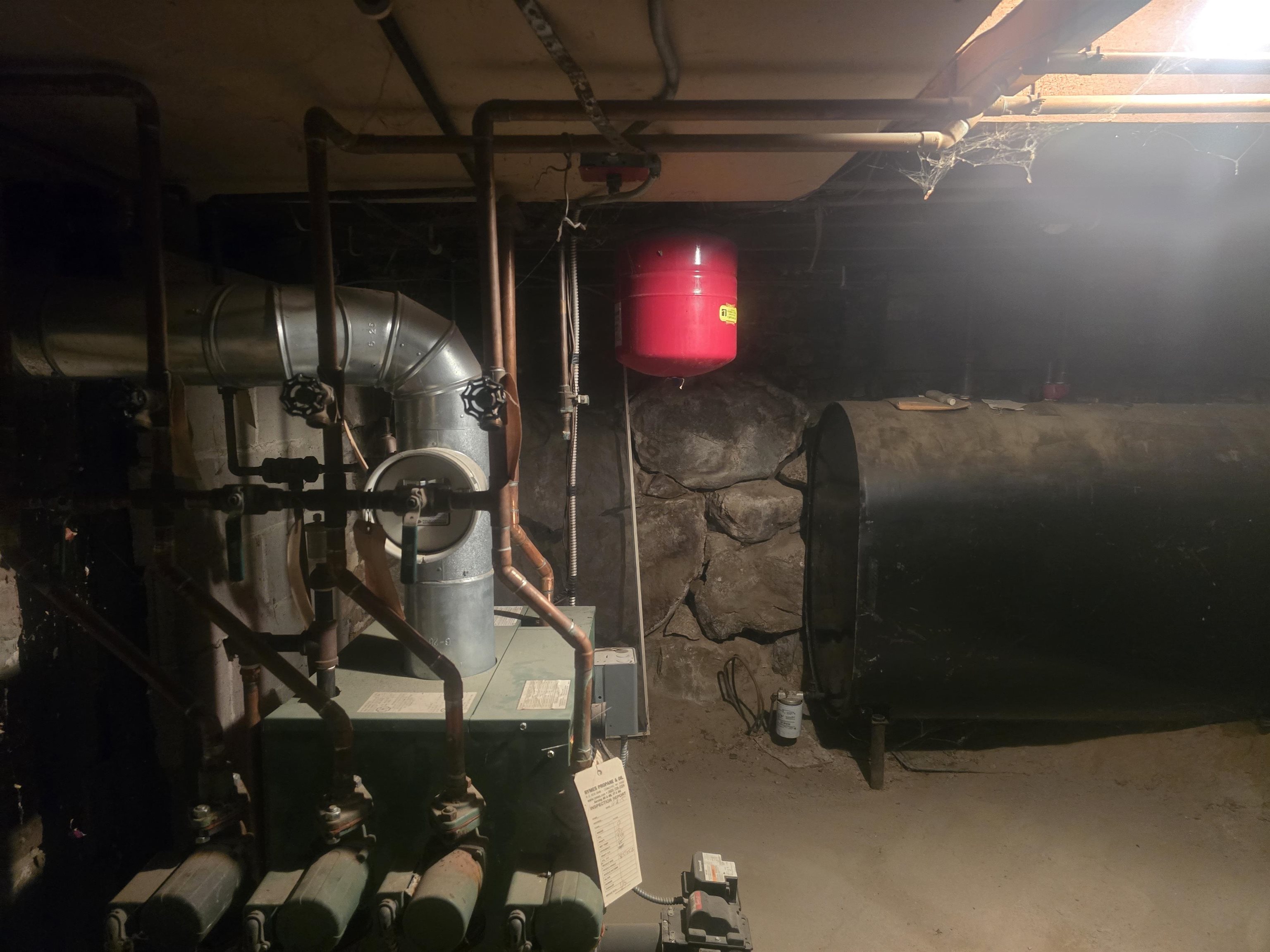 main property photo 30