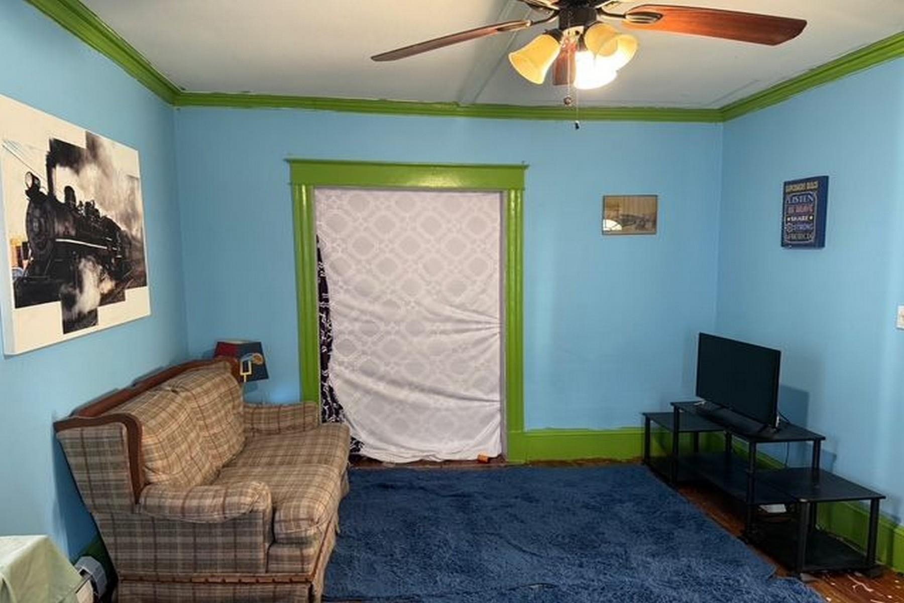main property photo 12