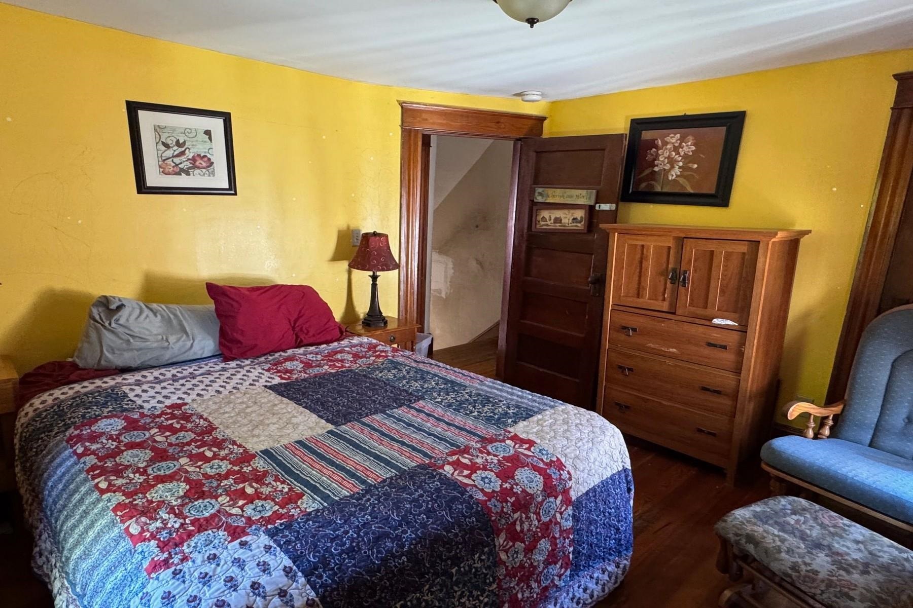 main property photo 14