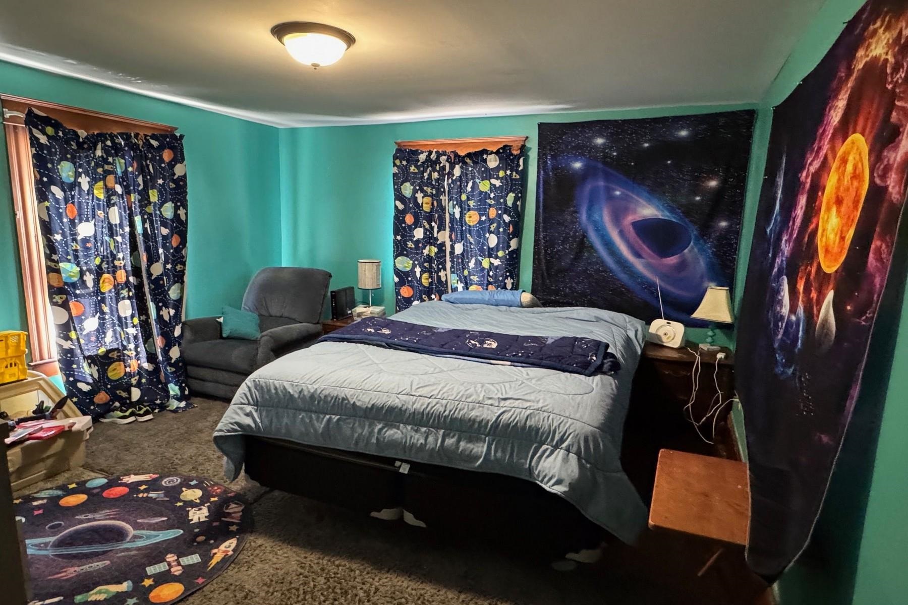 main property photo 17