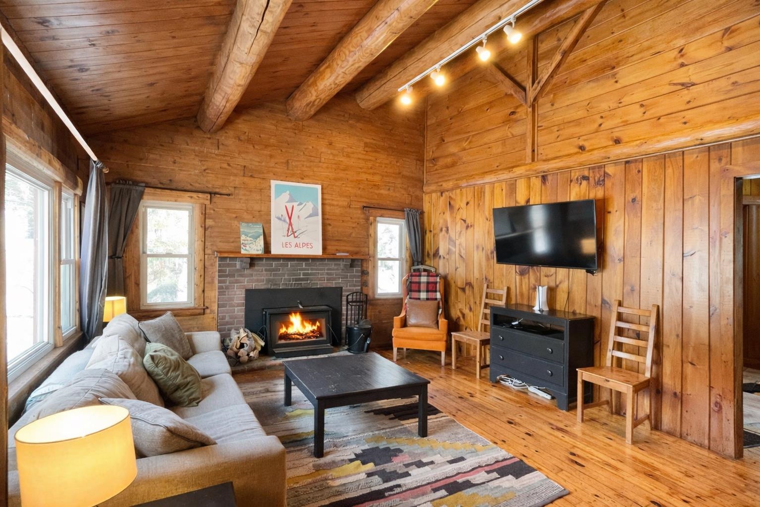 main property photo 3