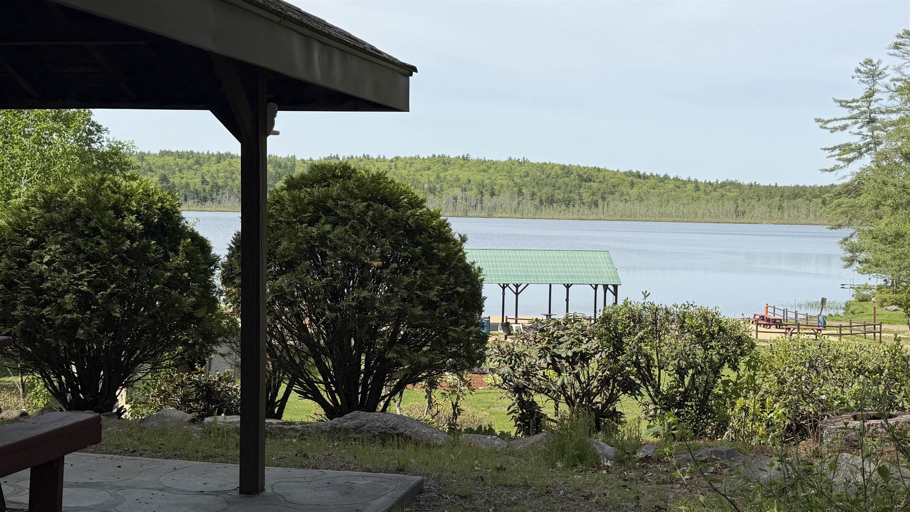 main property photo 28