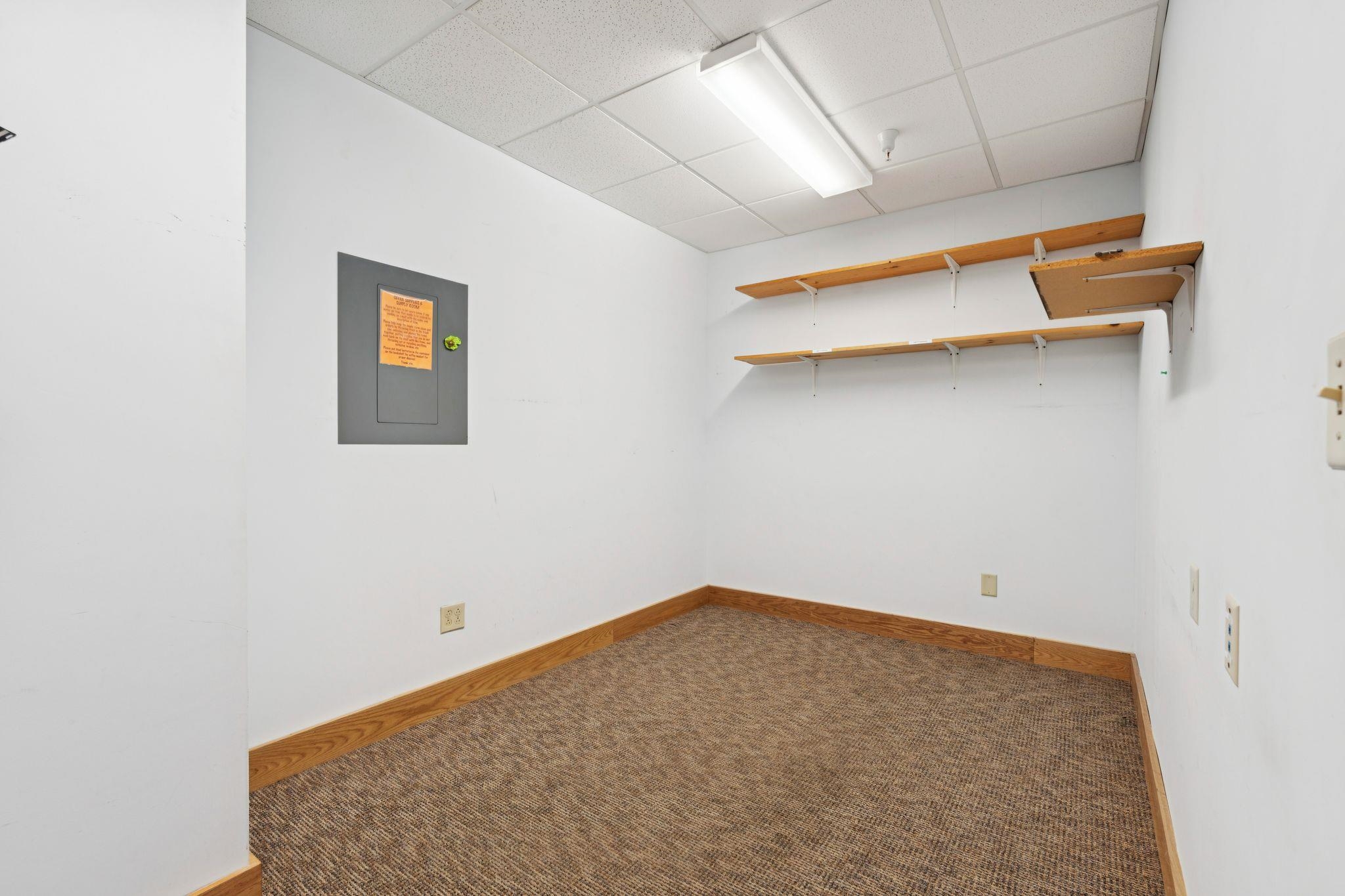 main property photo 14