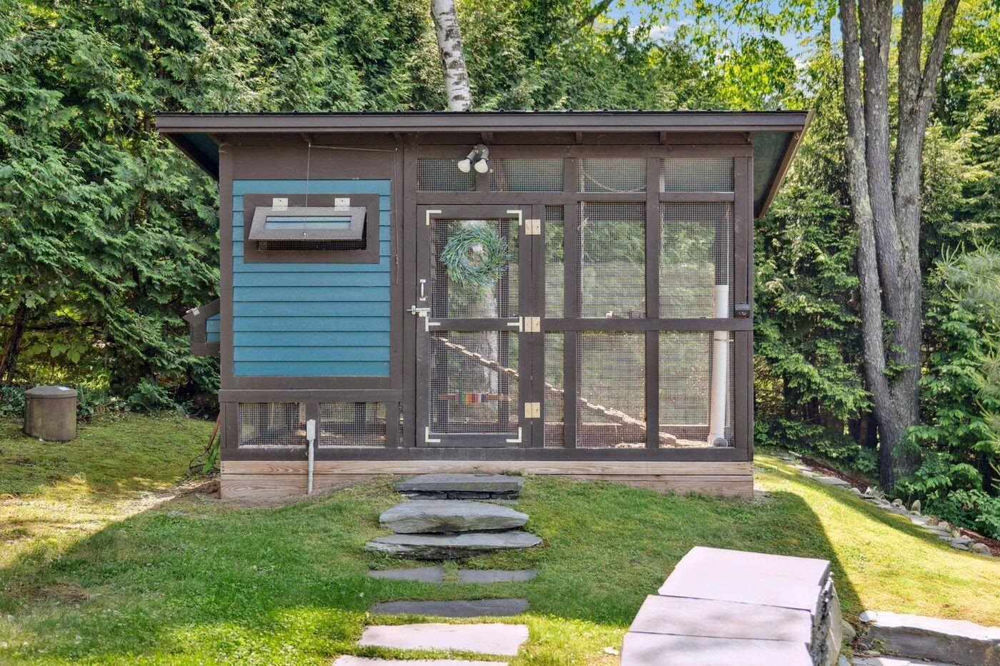 main property photo 43