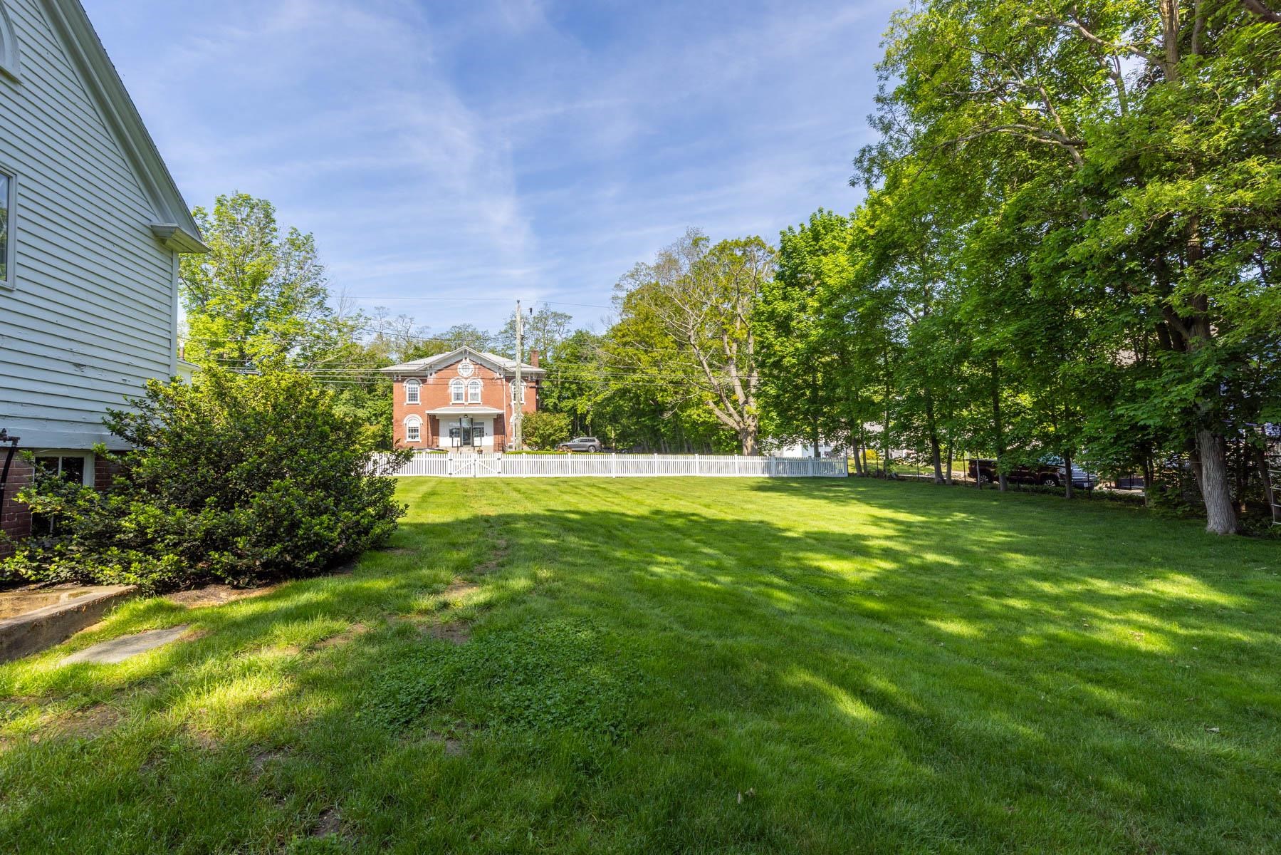 main property photo 48