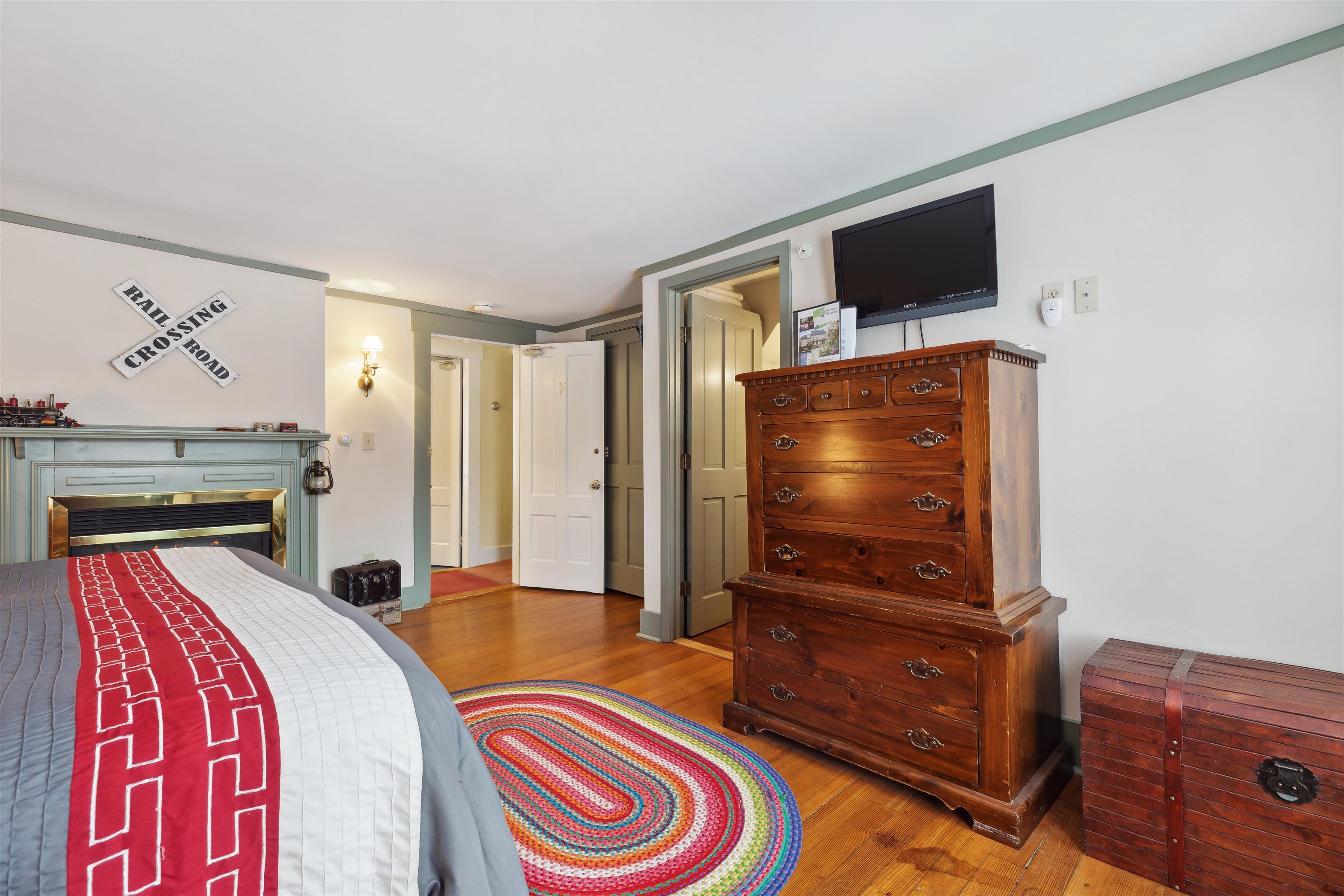 main property photo 20