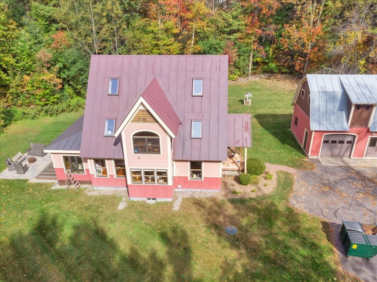 main property photo 41