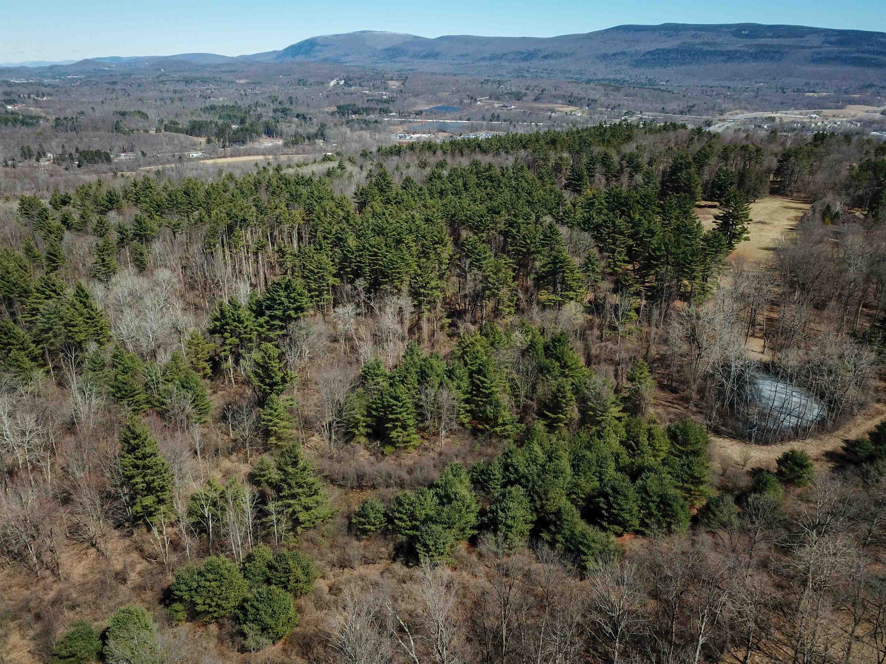 main property photo 50