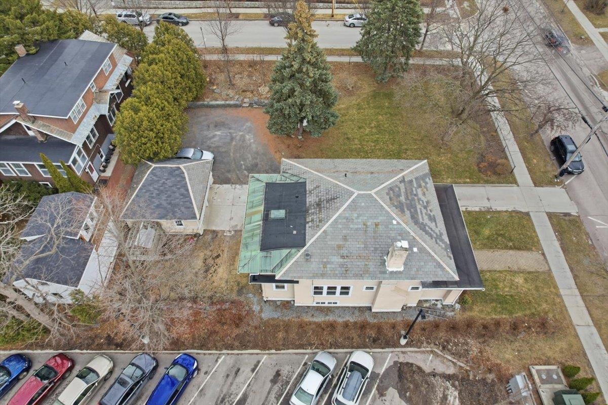 main property photo 57