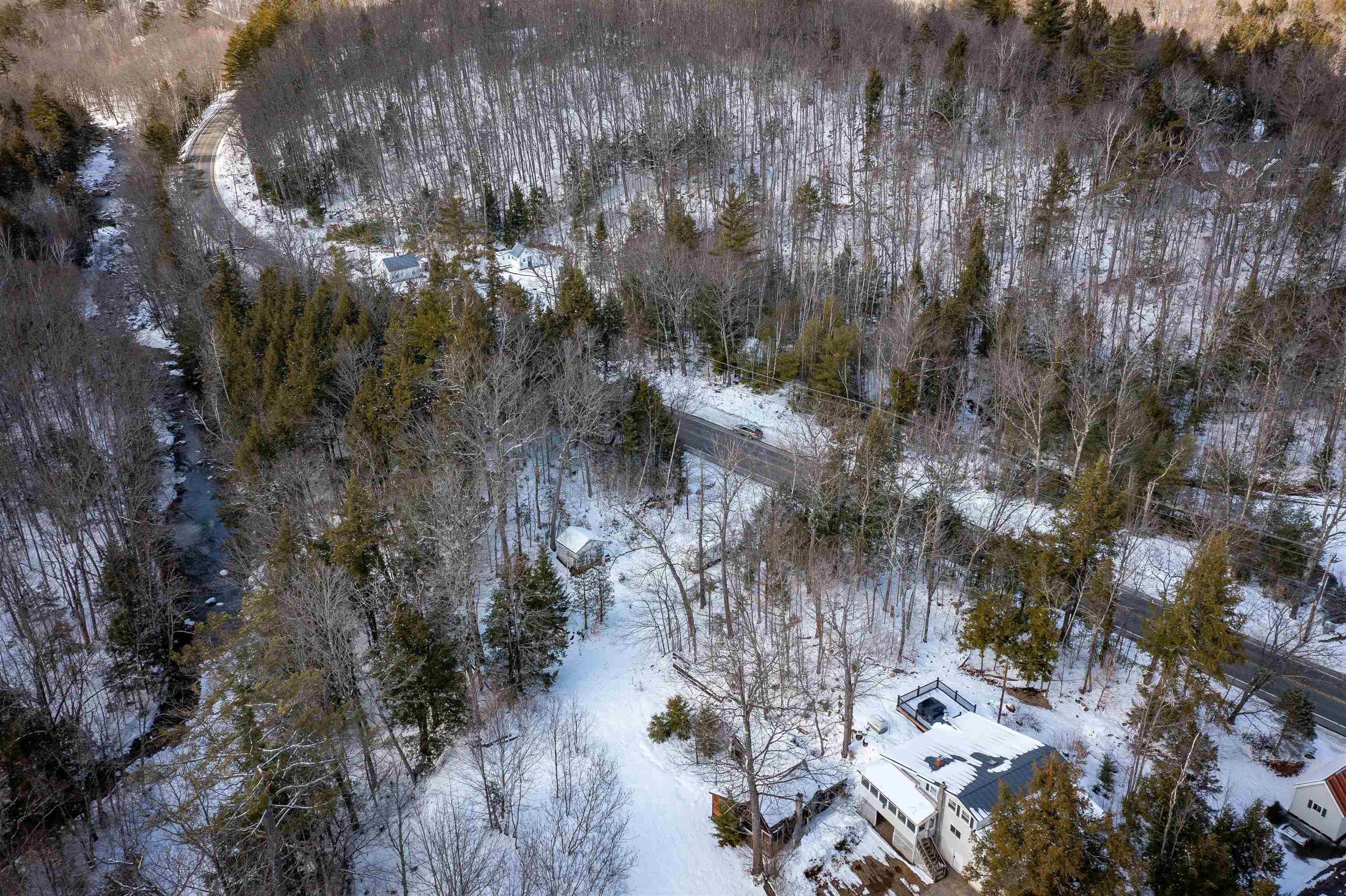 main property photo 32