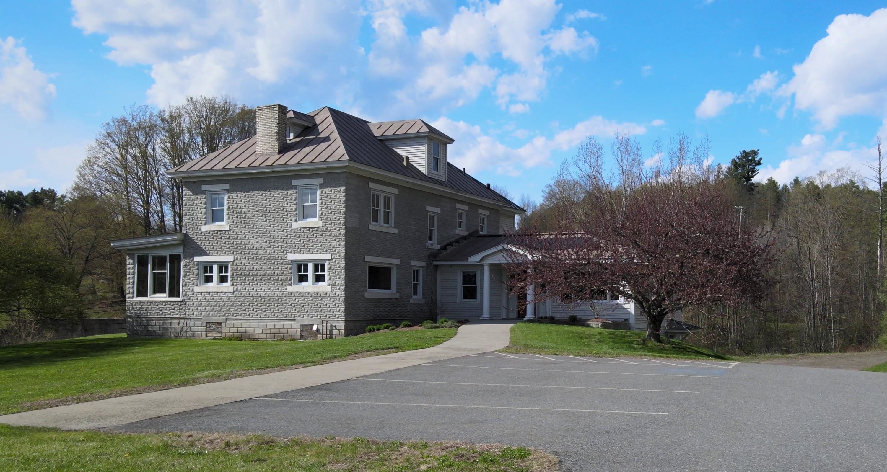 main property photo 1
